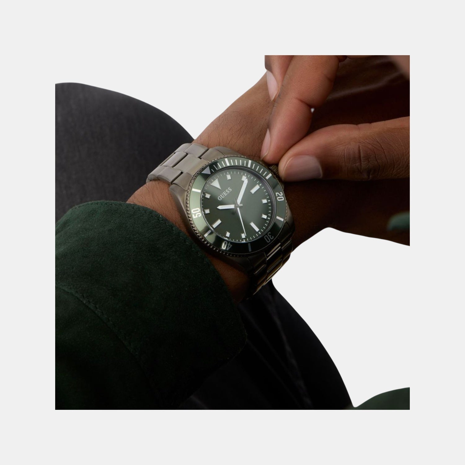 Guess Cliff Men Quartz Green Dial Analog Stainless Steel Watch GW0968G3 - view 4
