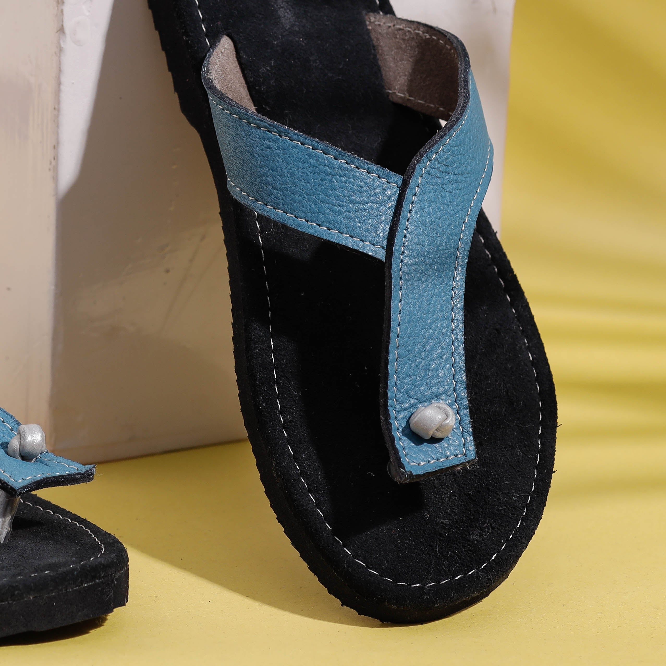 AASAI HANDICRAFT FOOTWEAR AUROVILLE Black & Blue Handcrafted Women's Leather Slippers with Suede - view 2