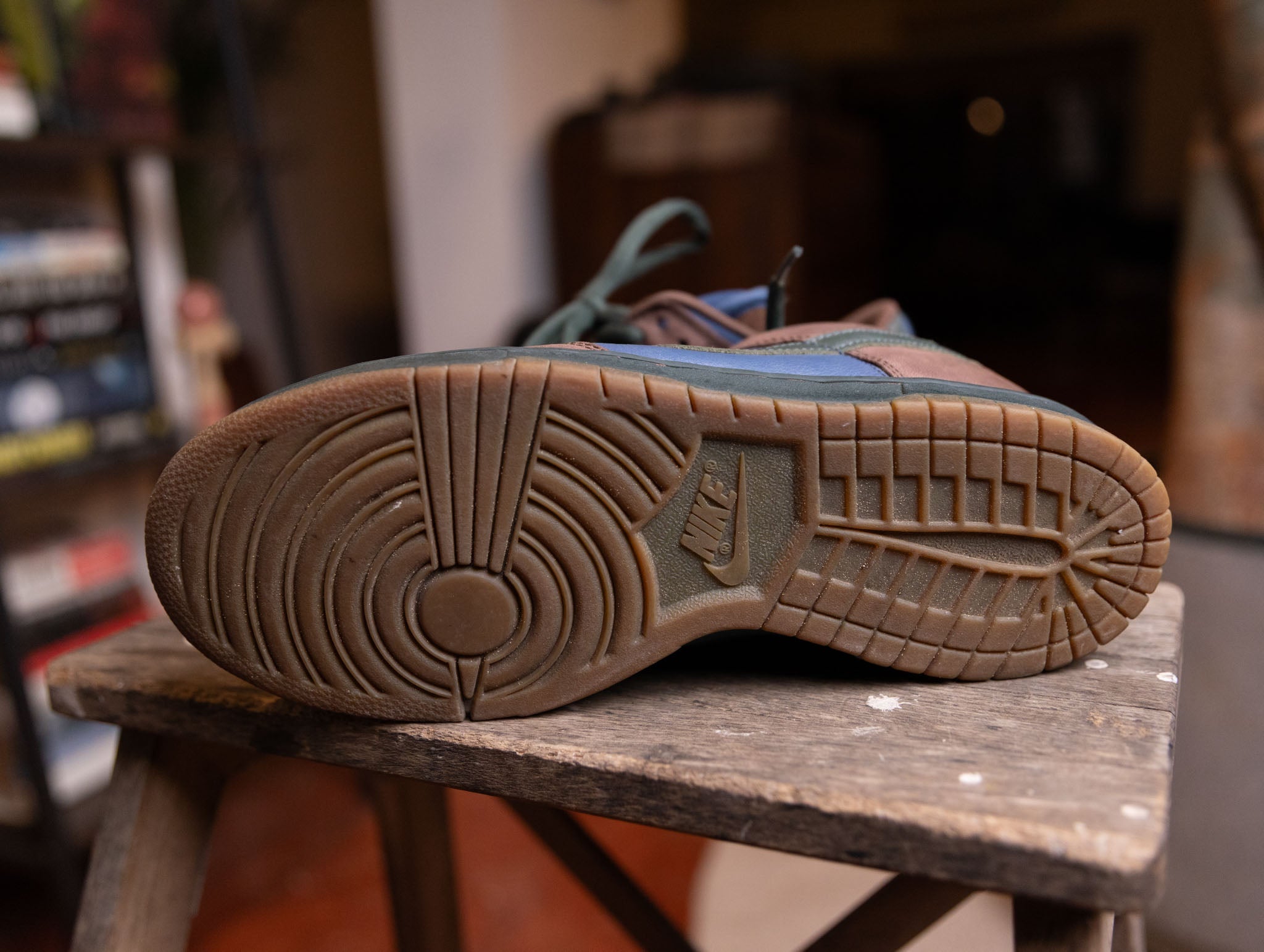 Nike SB Dunk Low Barf - view 3
