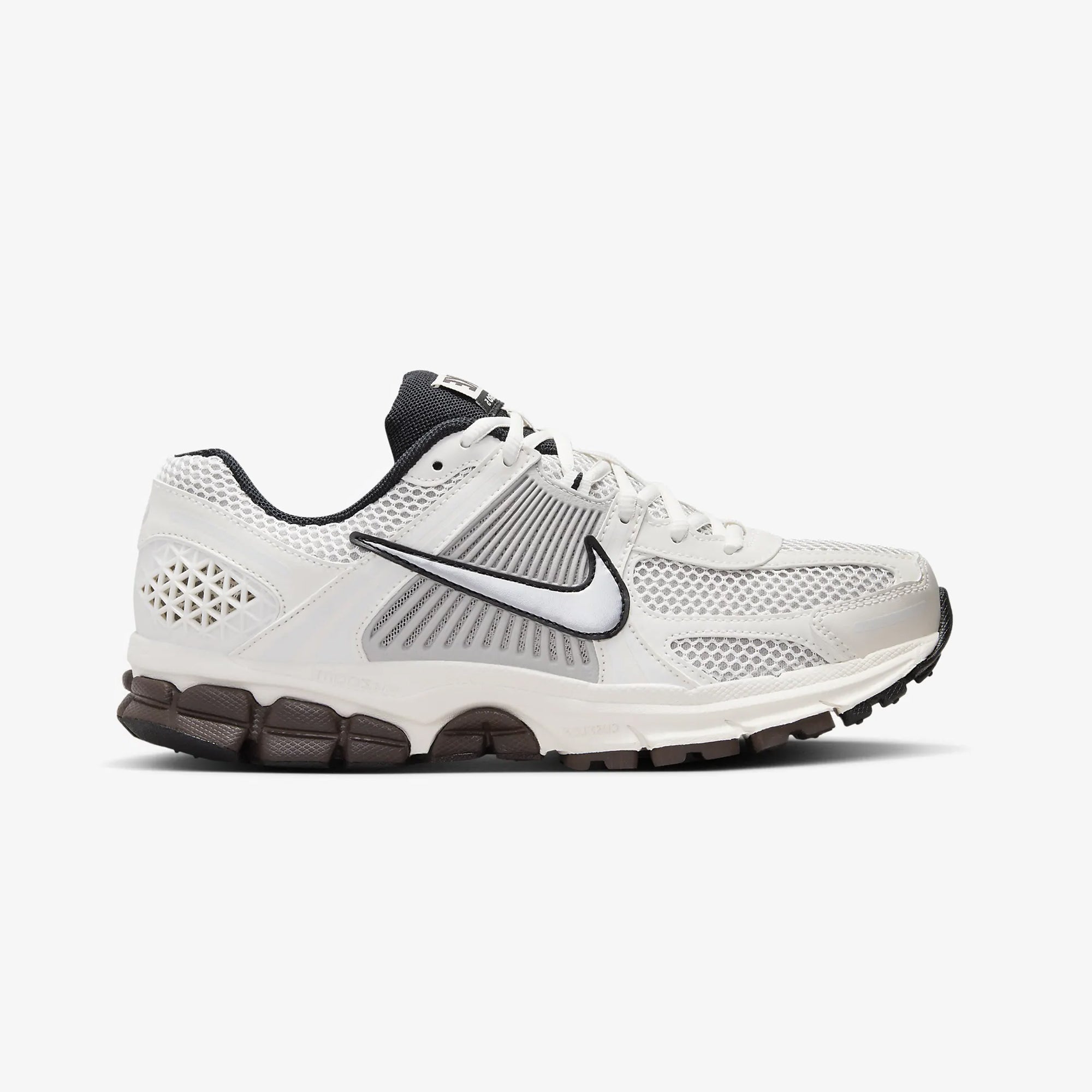 Nike | ZOOM VOMERO 5 { PHANTOM/MTLC PLATINUM-LT IRON ORE