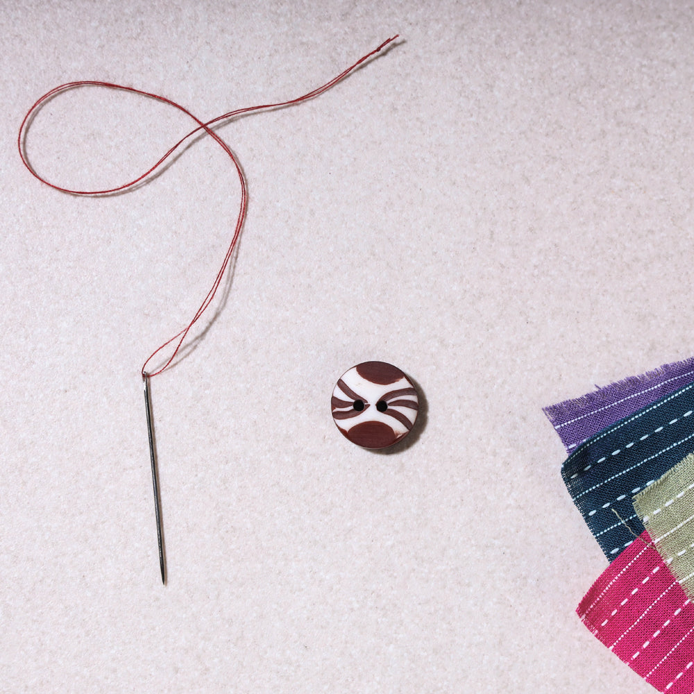 BUTTON BAAZ 1.5cm Handmade Sambhal Clothing Button (single piece)