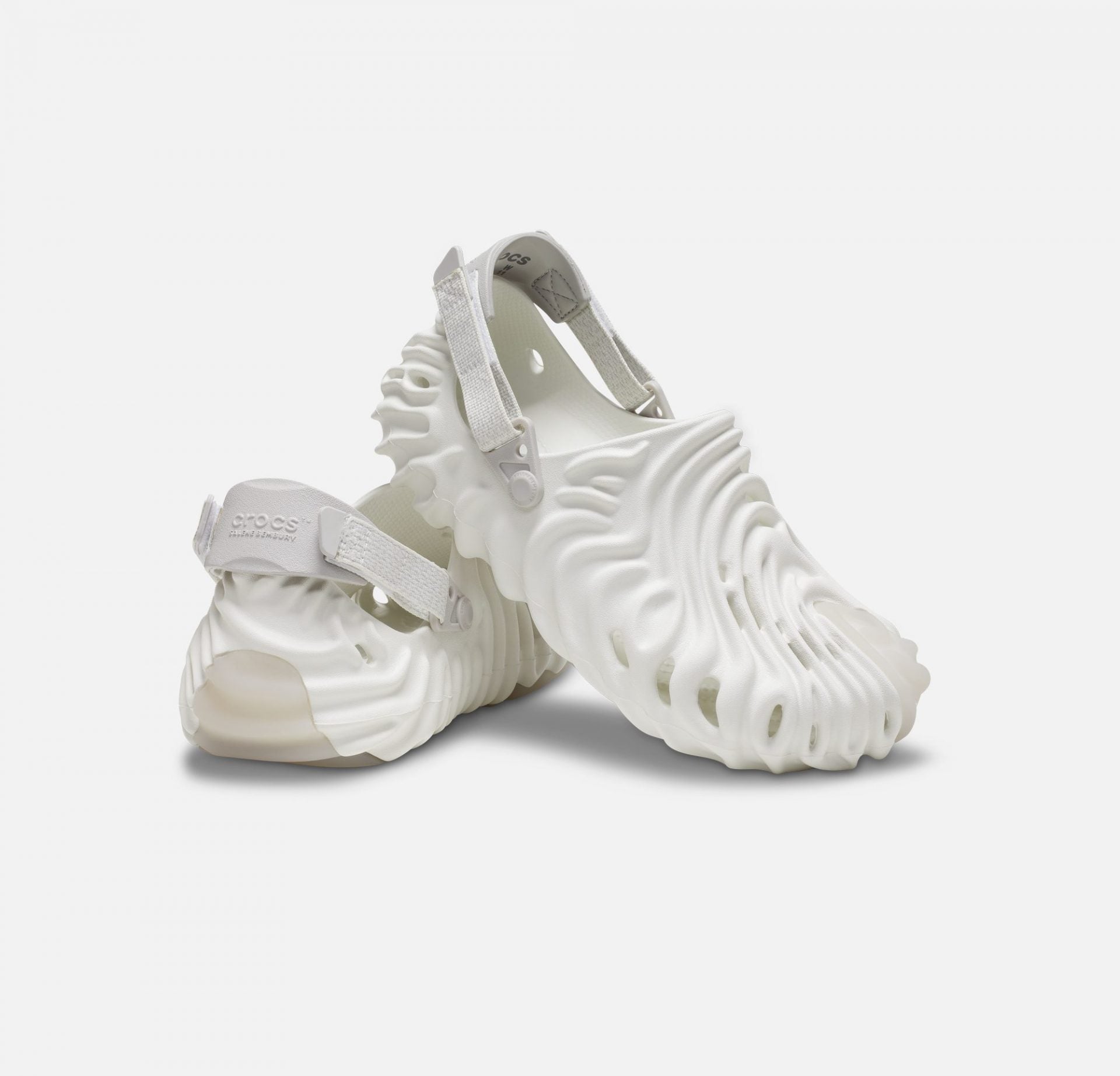 Crocs | SALEHE BEMBURY X POLLEX CLOG { STRATUS