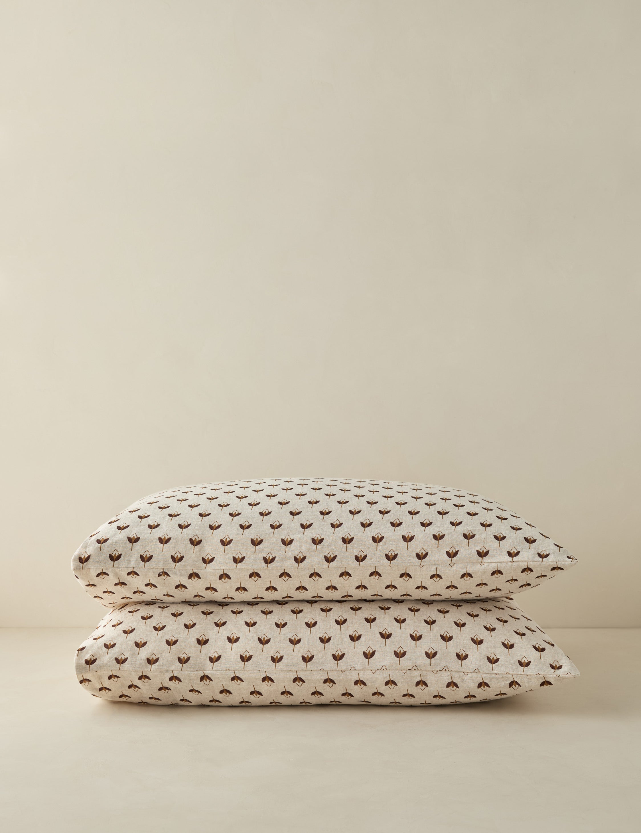 Linen pillowcase set – Lulu and Georgia Poiret European Flax Linen® Pillowcase Set