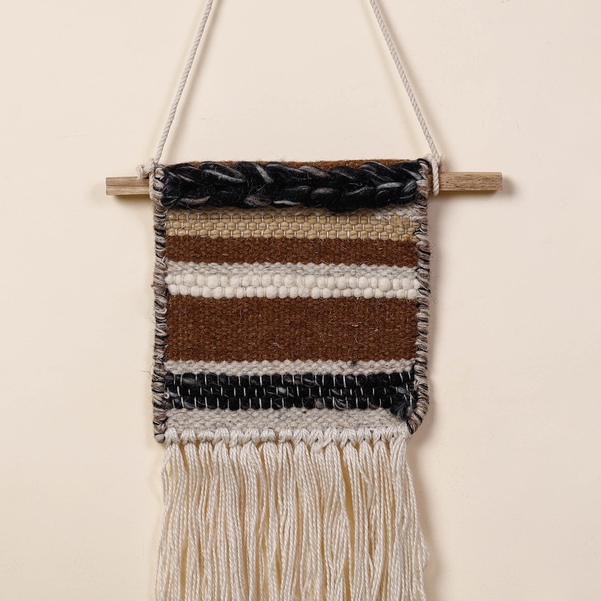 ITOKRI CRAFTS INITIATIVE Bhadohi Handwoven Wool Geometric Fringed Wall Hanging - view 2