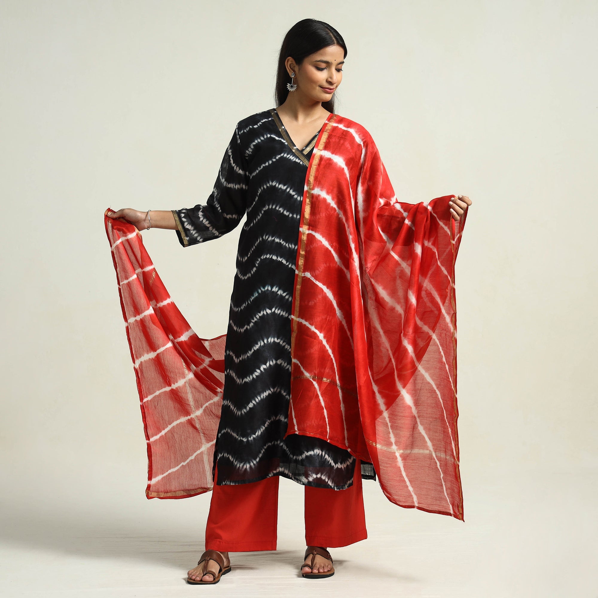 ITOKRI CASUALS Black - Shibori Tye-Dye Chanderi Silk Kurta with Palazzo & Dupatta Set