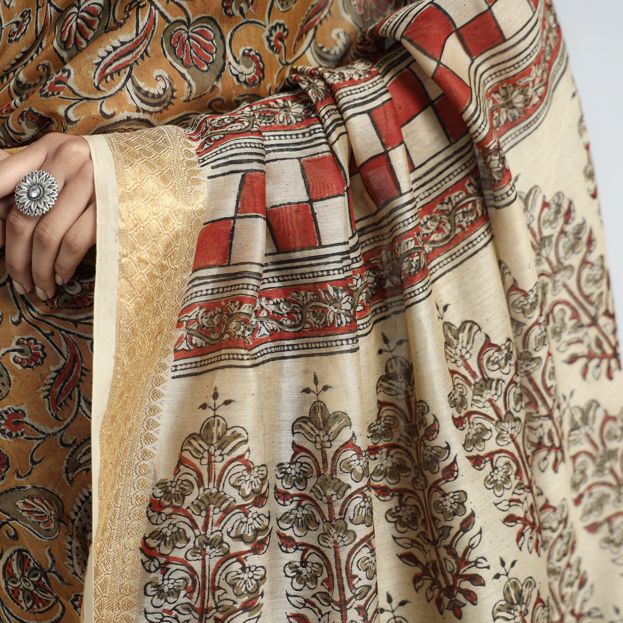 VENKATA BHANU KALAMKARI PEDANA Brown - Original Pedana Kalamkari Block Print Silk Saree - view 4