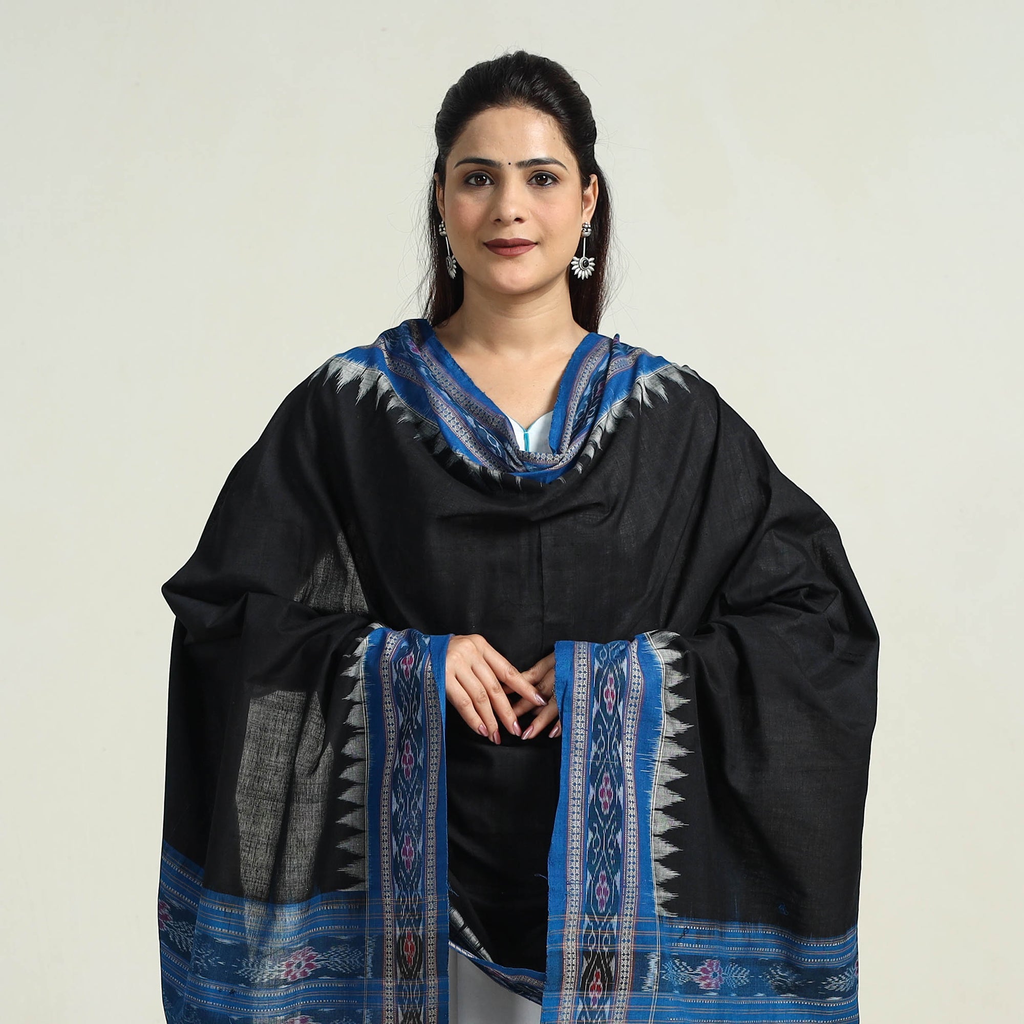 ASHOKA ASSEMBLE - CELEBRATING CRAFTS OF ODISHA Black - Sambalpuri Ikat Weave Handloom Plain Cotton Dupatta 23 - view 3
