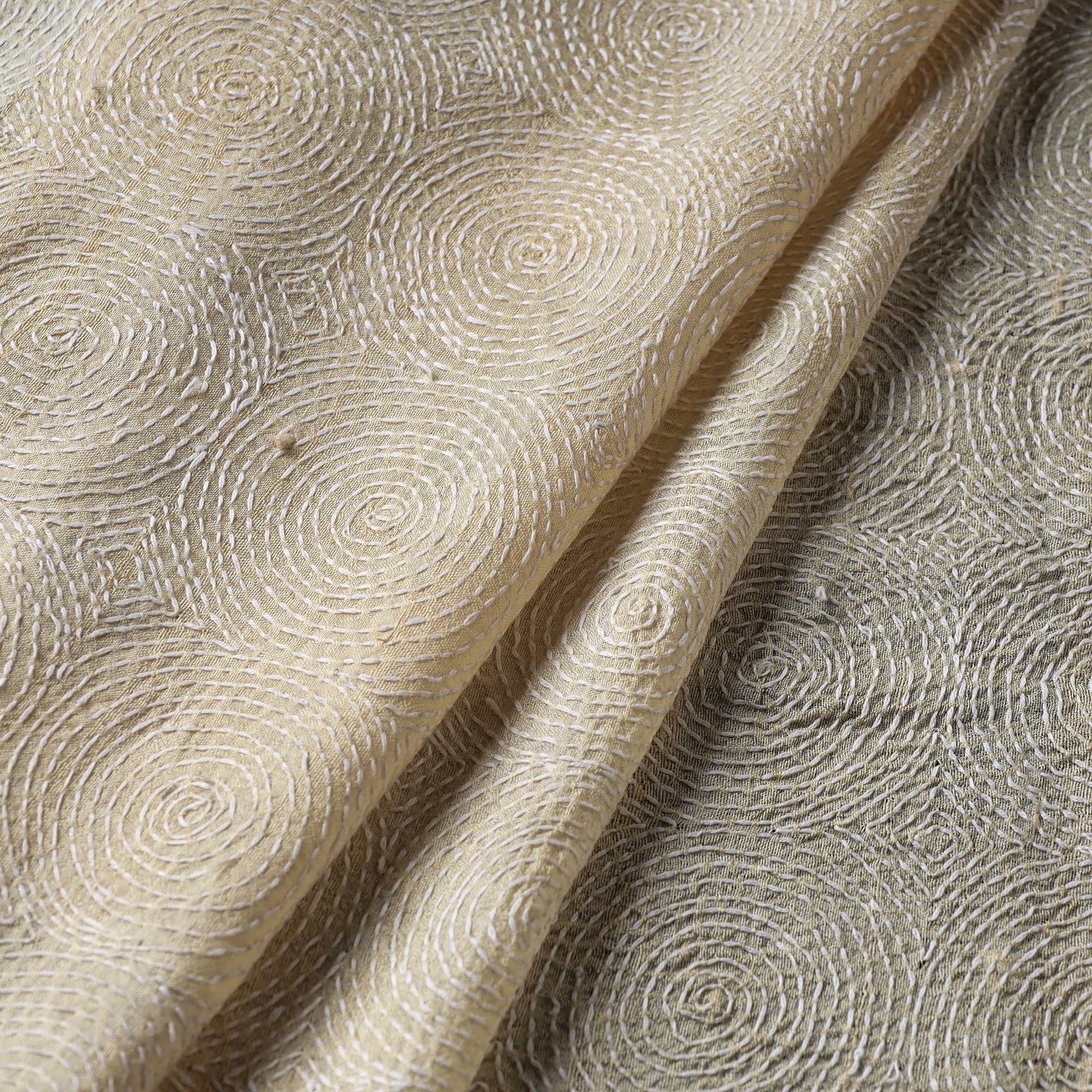 KHUSHBASH - HAPPY LOOM OF EAST Beige - Handloom Tussar Silk Bengal Kantha Fabric 02 - view 2