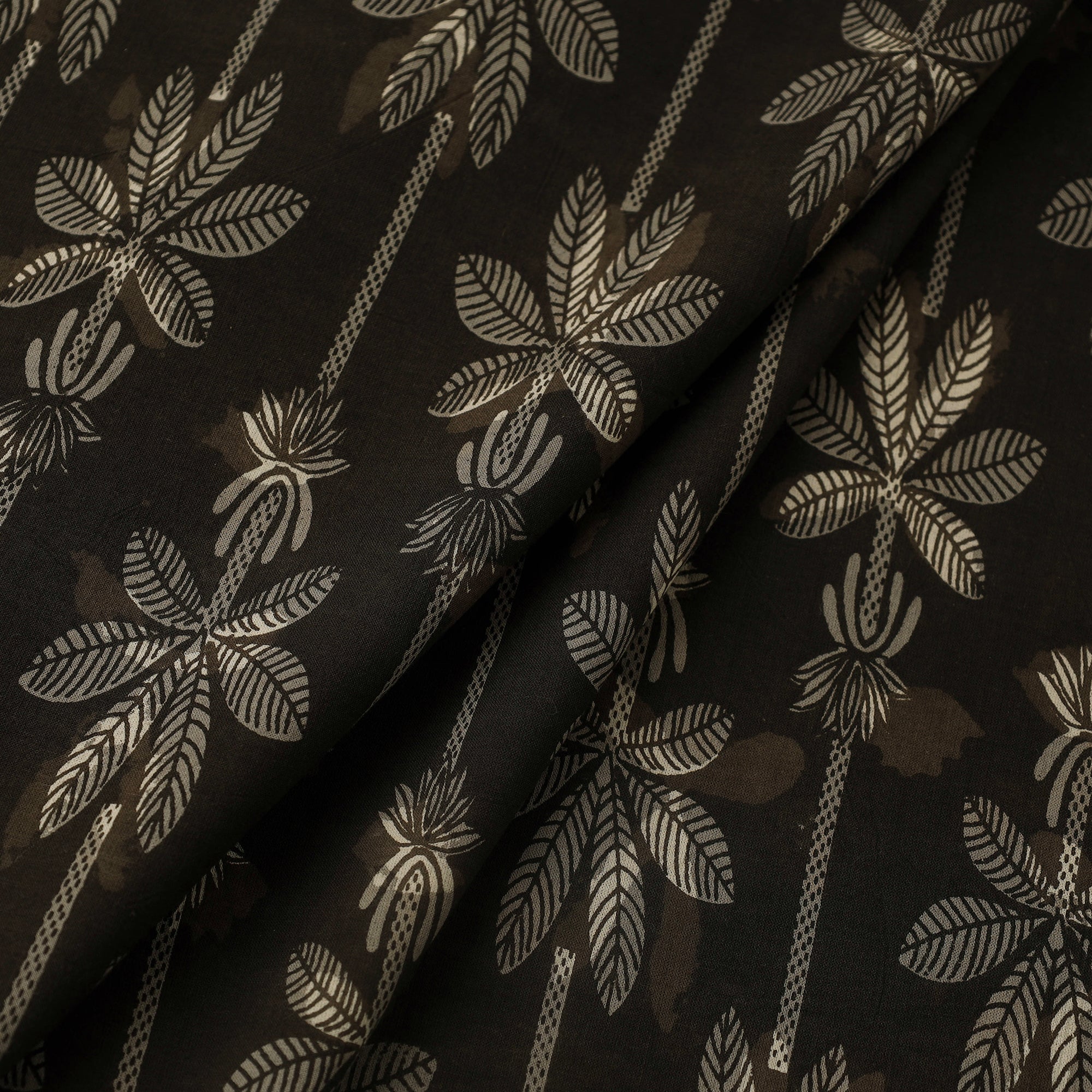 ARTISAN HAND BLOCK PRINTS Black - Block Print Cotton Jahota Fabric 33 - view 2