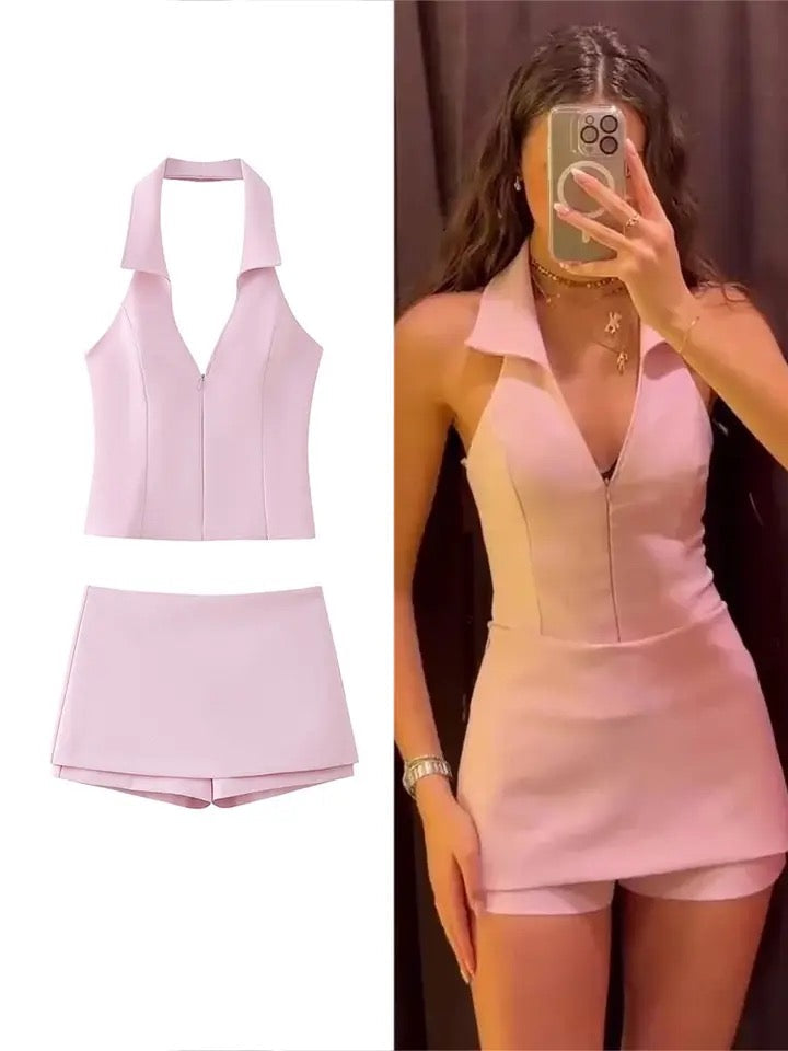 Alamode By Akanksha Hellor Luxe Co-ord Set in Blush - view 2