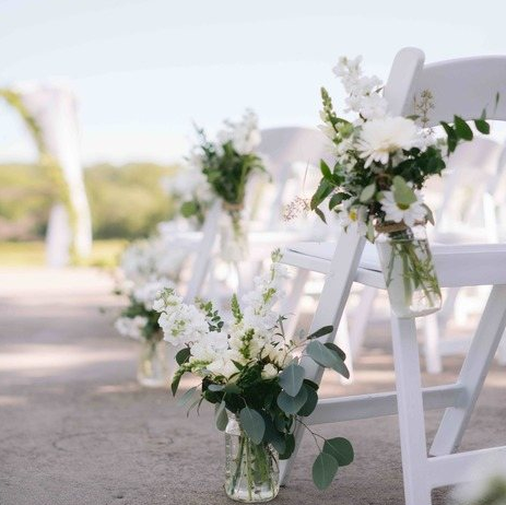 fiftyflowers.com Chic White and Green Riverside Wedding - view 7