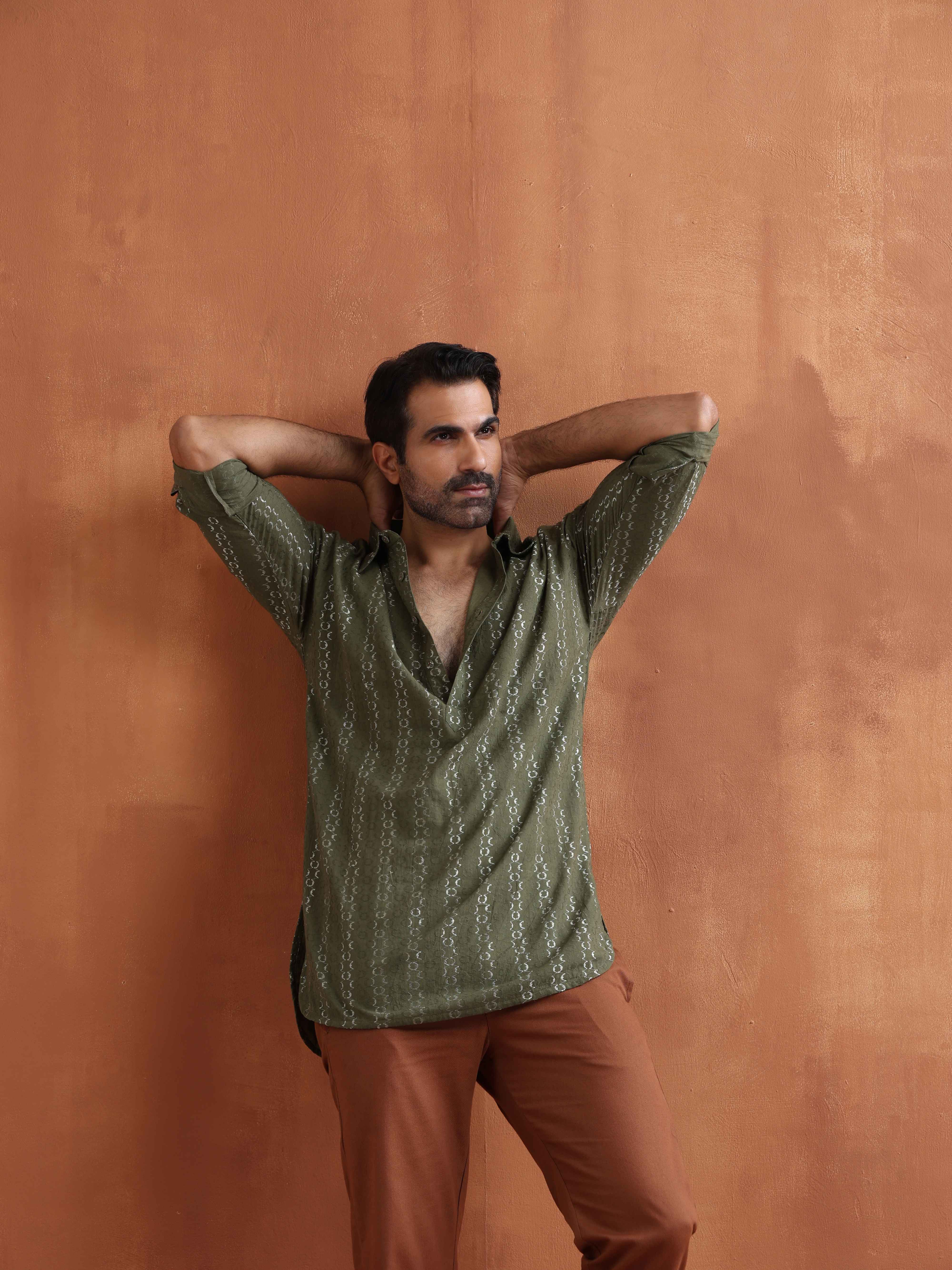 trueBrowns Men's Olive Green Cotton Dobby Short Kurta - view 3