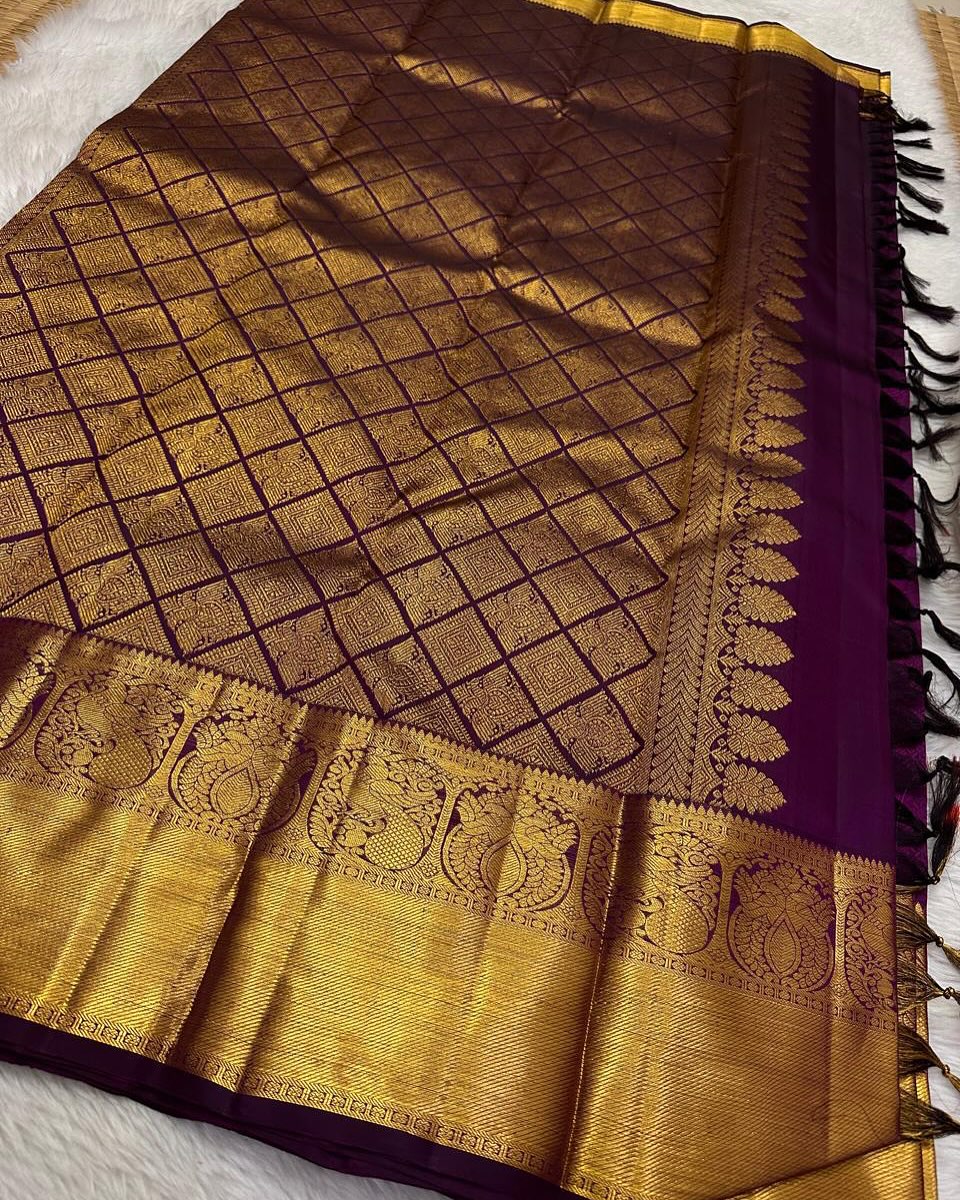 Aayna Transcendent Purple Soft Banarasi Silk Saree With Beguiling Blouse Piece - view 4