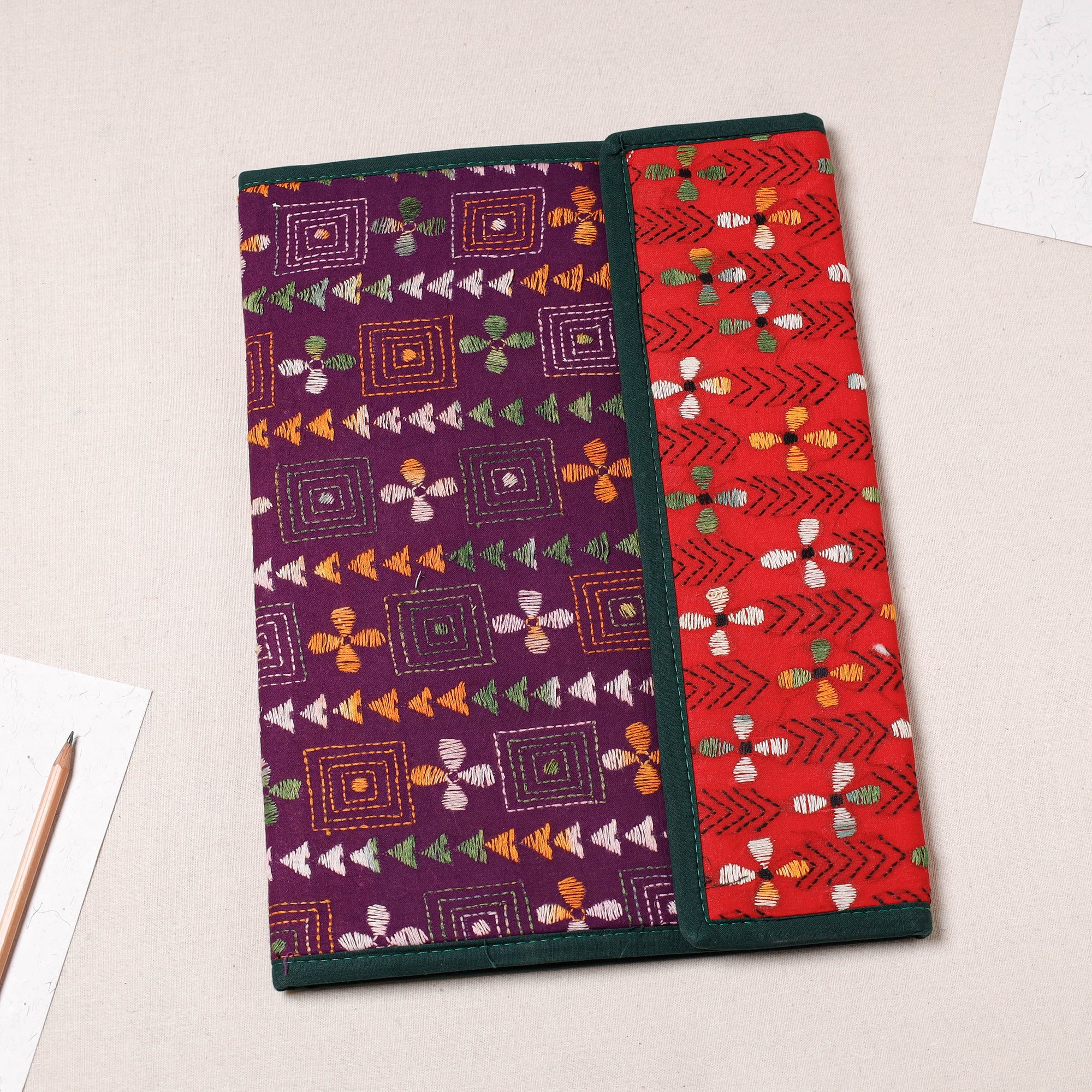 ASALKAAR Bengal Kantha Work Handcrafted File Folder