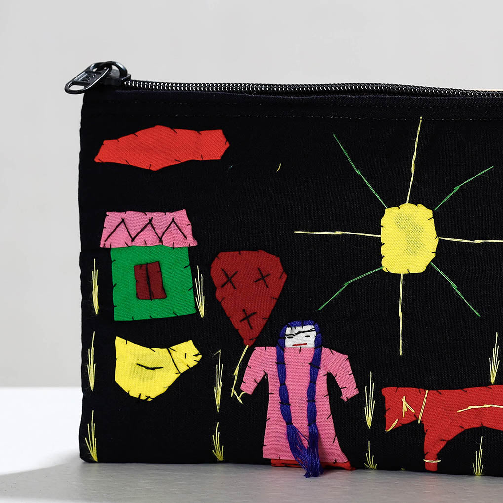 ASHOKA ASSEMBLE - CELEBRATING CRAFTS OF ODISHA Black - Pipli Applique Work Cotton Cosmetic Pouch - view 2