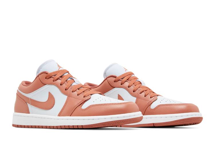 Sneaker Cafe Mumbai Air Jordan 1 Low 'Sky J Orange' - view 2