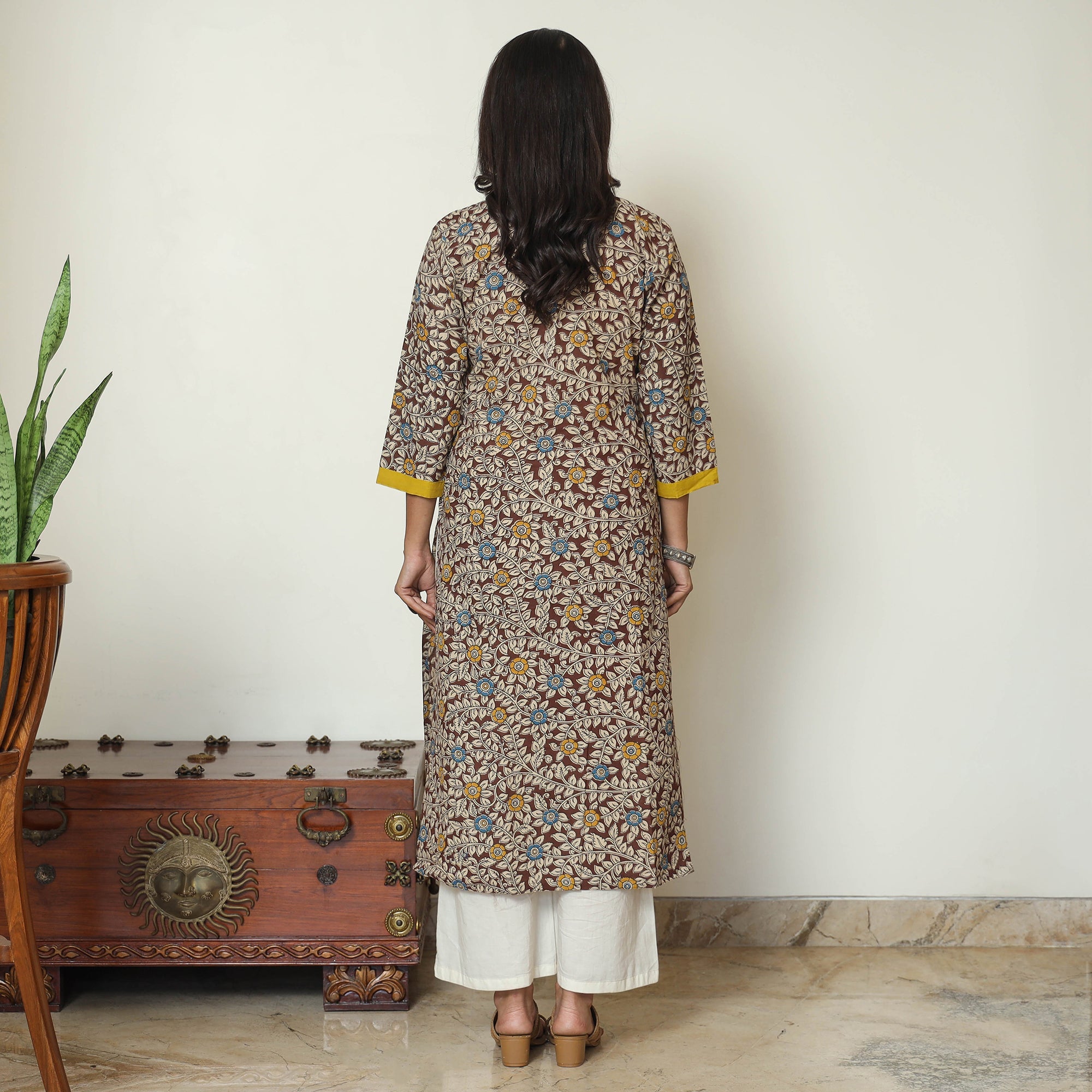 ITOKRI CASUALS Brown - Kalamkari Printed Cotton Pintuck Long Straight Kurta 68 - view 4
