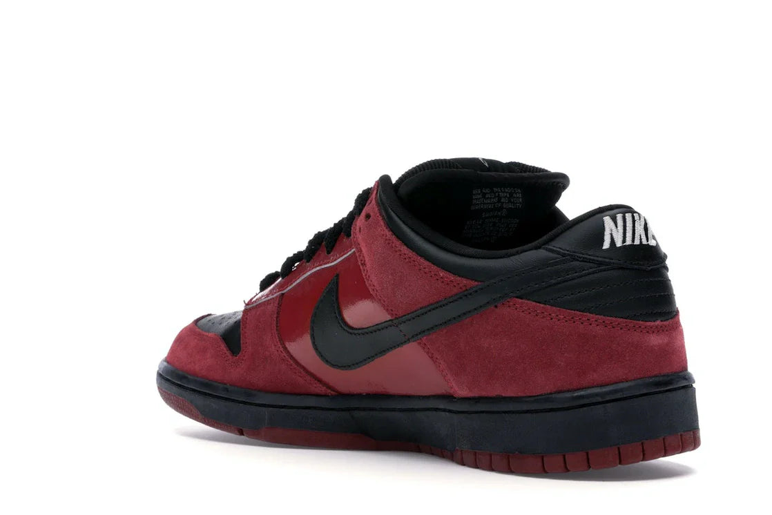 Nike SB Dunk Low 'Milli Vanilli' – Red - view 23
