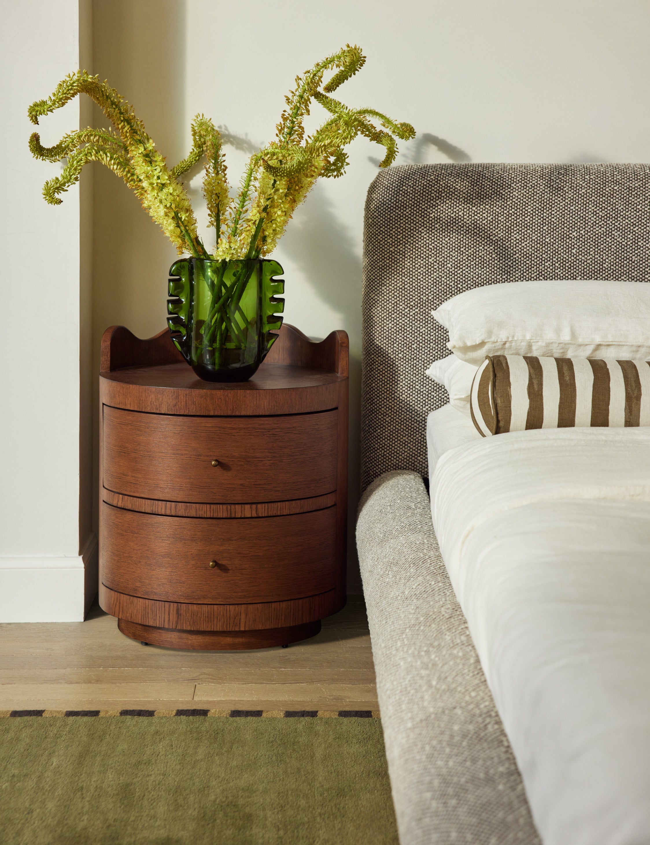 Lulu and Georgia Alas Vase by Ferm Living – Green - view 2