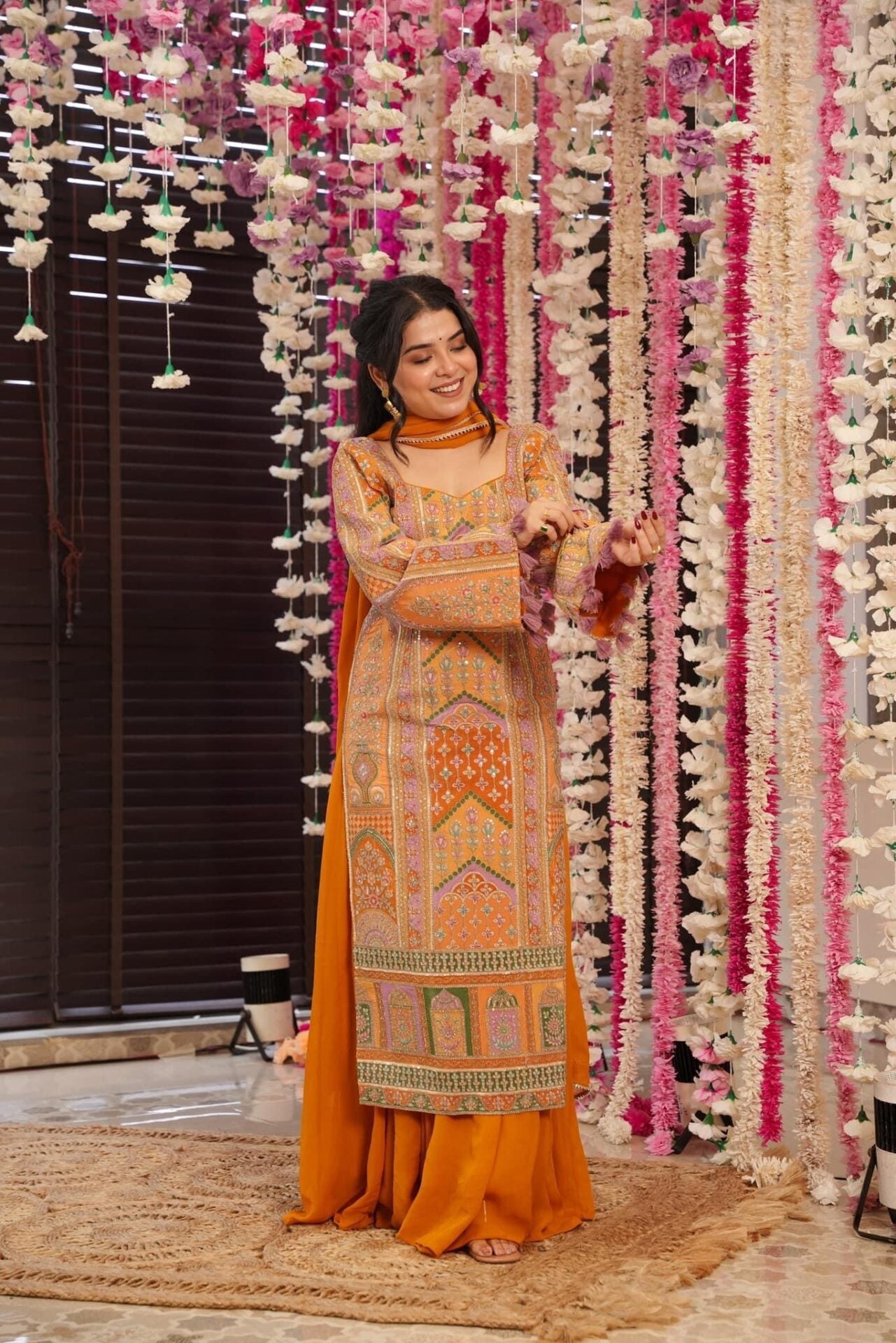 Idaho-o Sunset aura heavy embroidered suit set - view 4