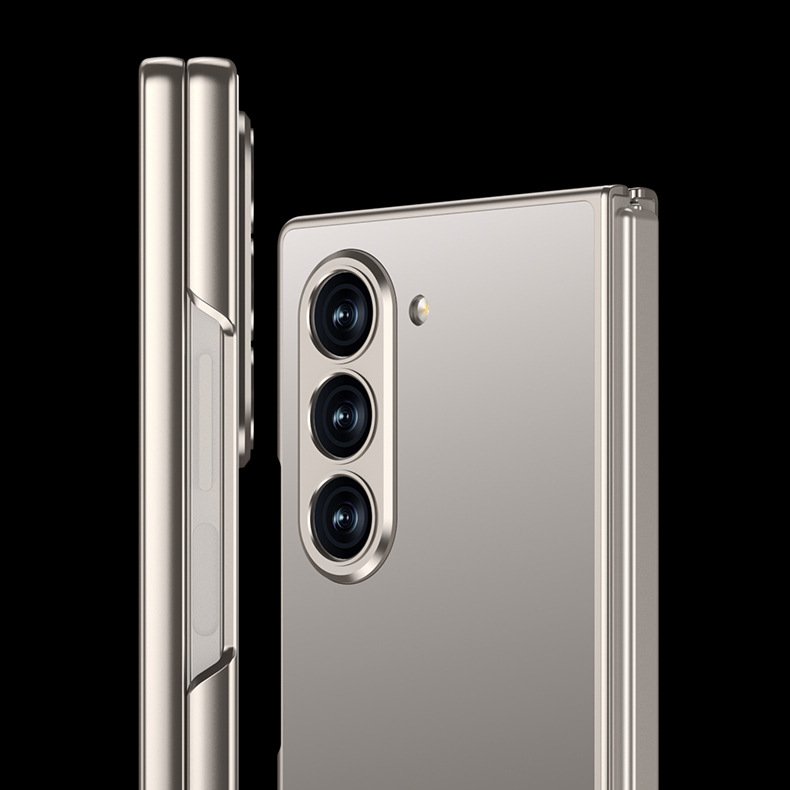 Million Cases Galaxy Z Fold6 Deluxe Matte Robust Frame Case - view 16