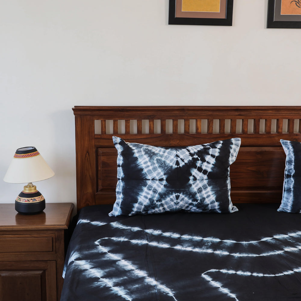 HAVELI CHRONICLES Black - Tie & Dye Cotton Double Shibori Bed Sheet Set - view 2