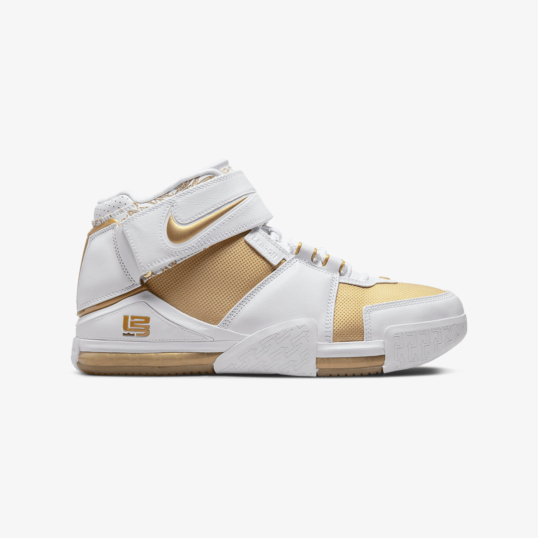 Nike | LEBRON 2 MACCABI { WHITE/METALLIC GOLD-VARSITY CRIMSON - view 6