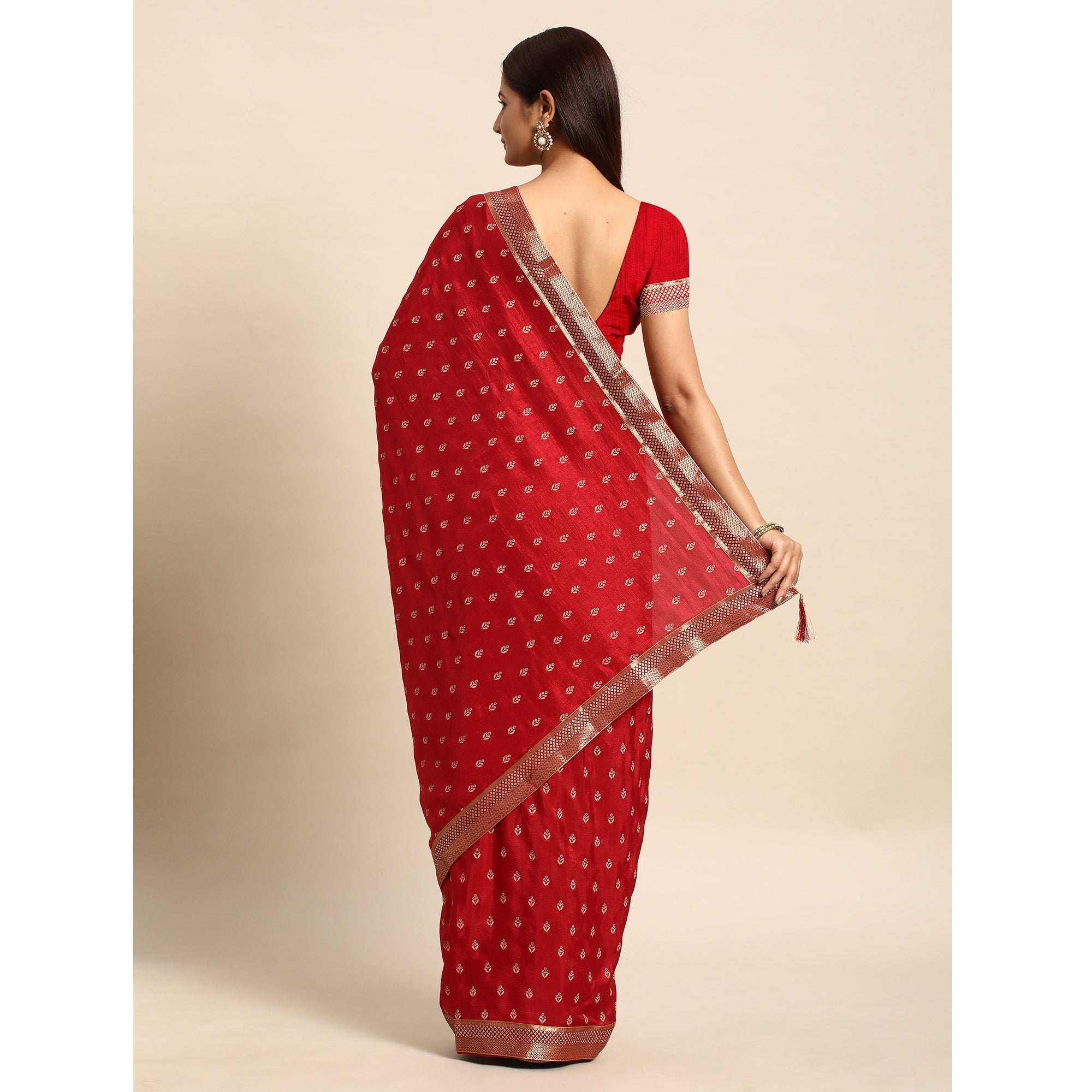 Peachmode Maroon Floral Printed Vichitra Silk Saree With Tassels - view 4