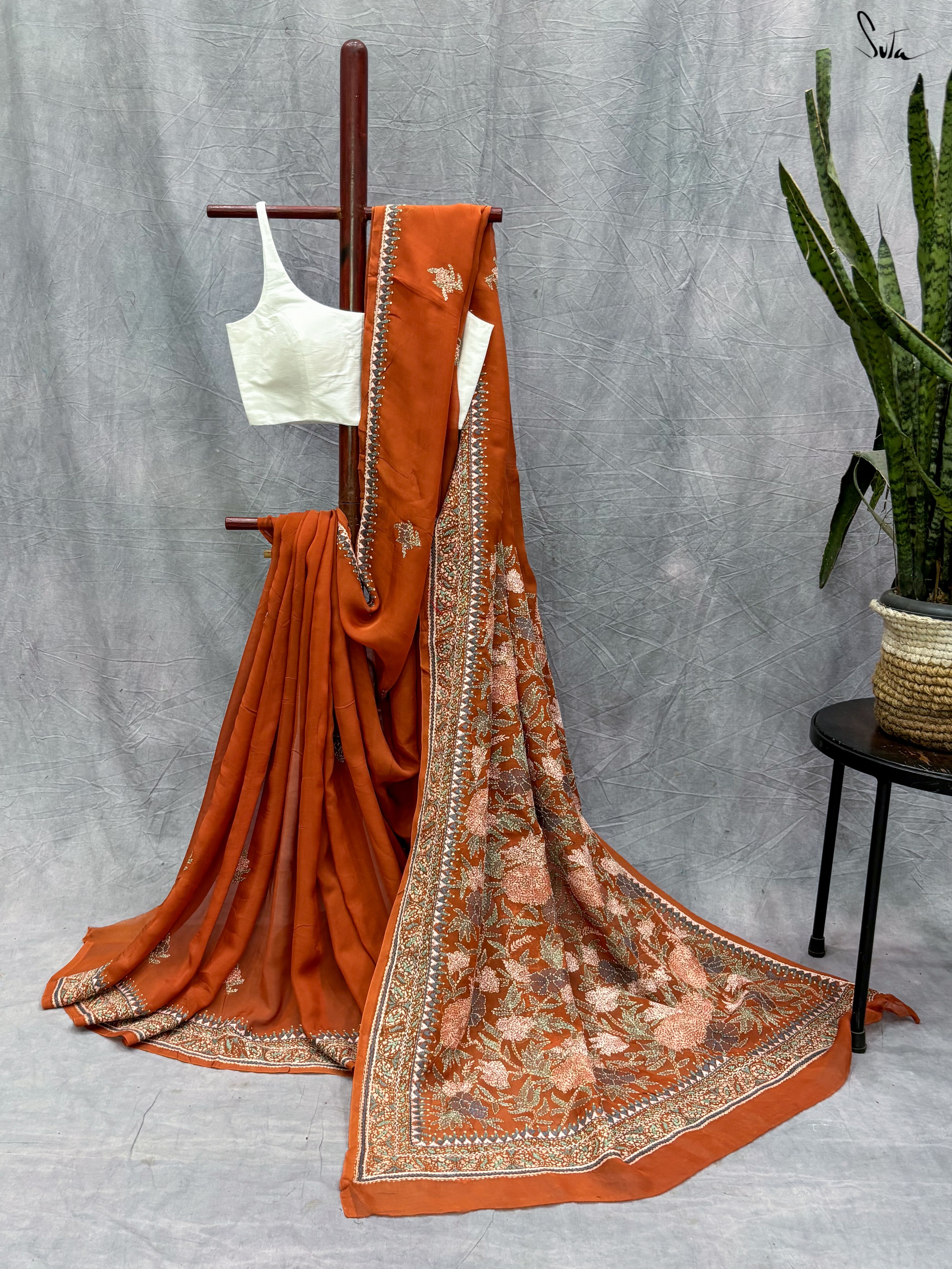 suta.in Sumi Saurabh – Women's