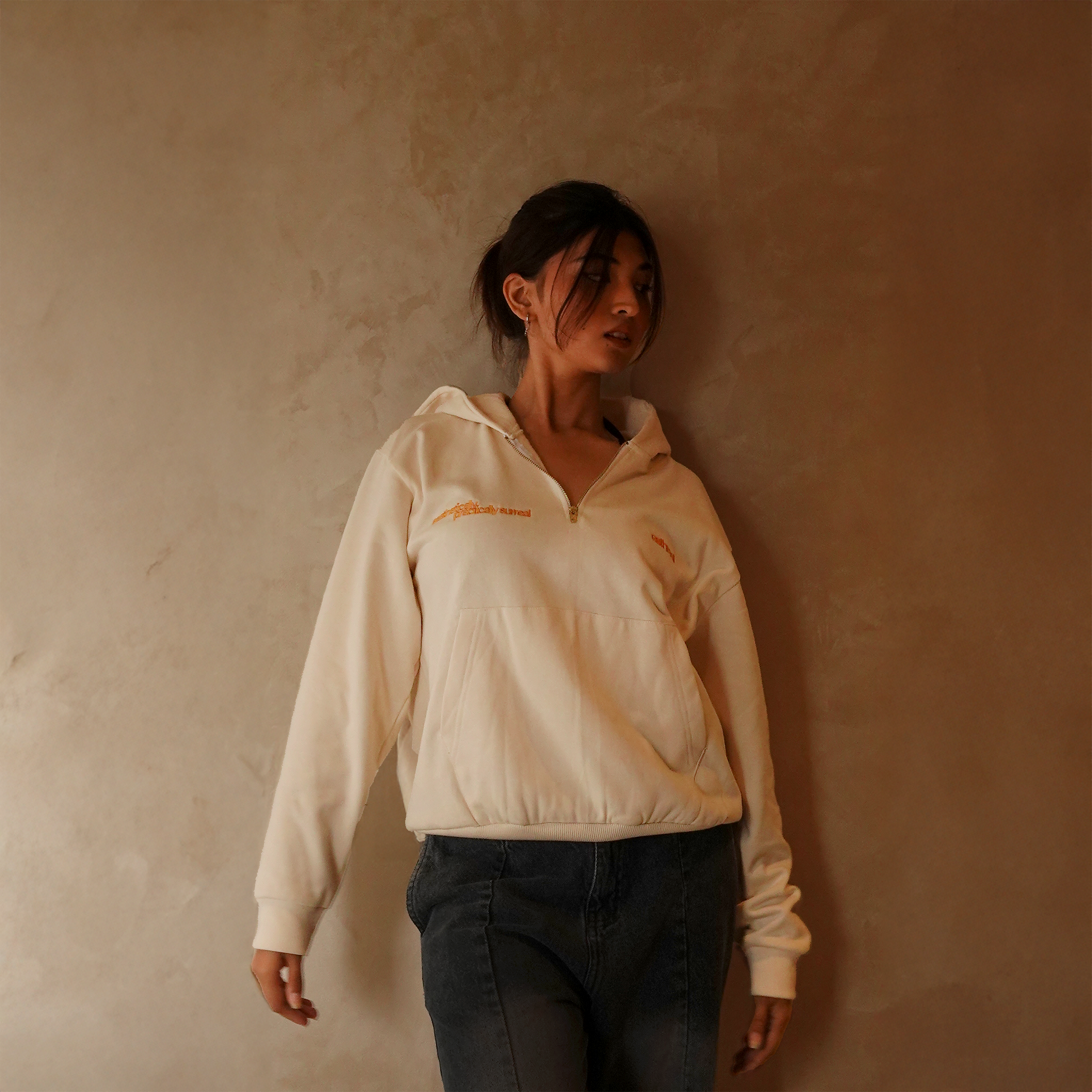 esthreall notsobasics | White Swan - view 3