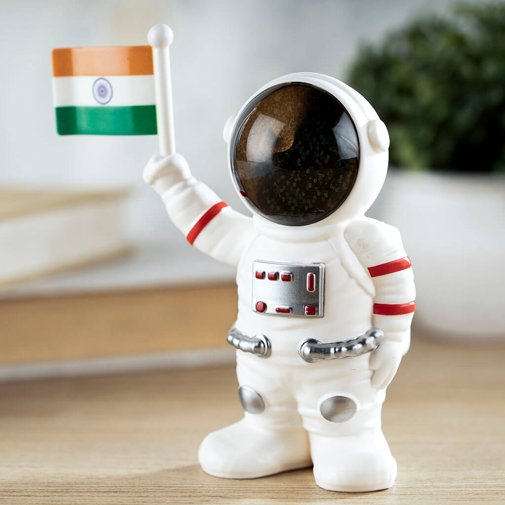 BD Enterprises Solar Powered Astronaut Flag Figurine