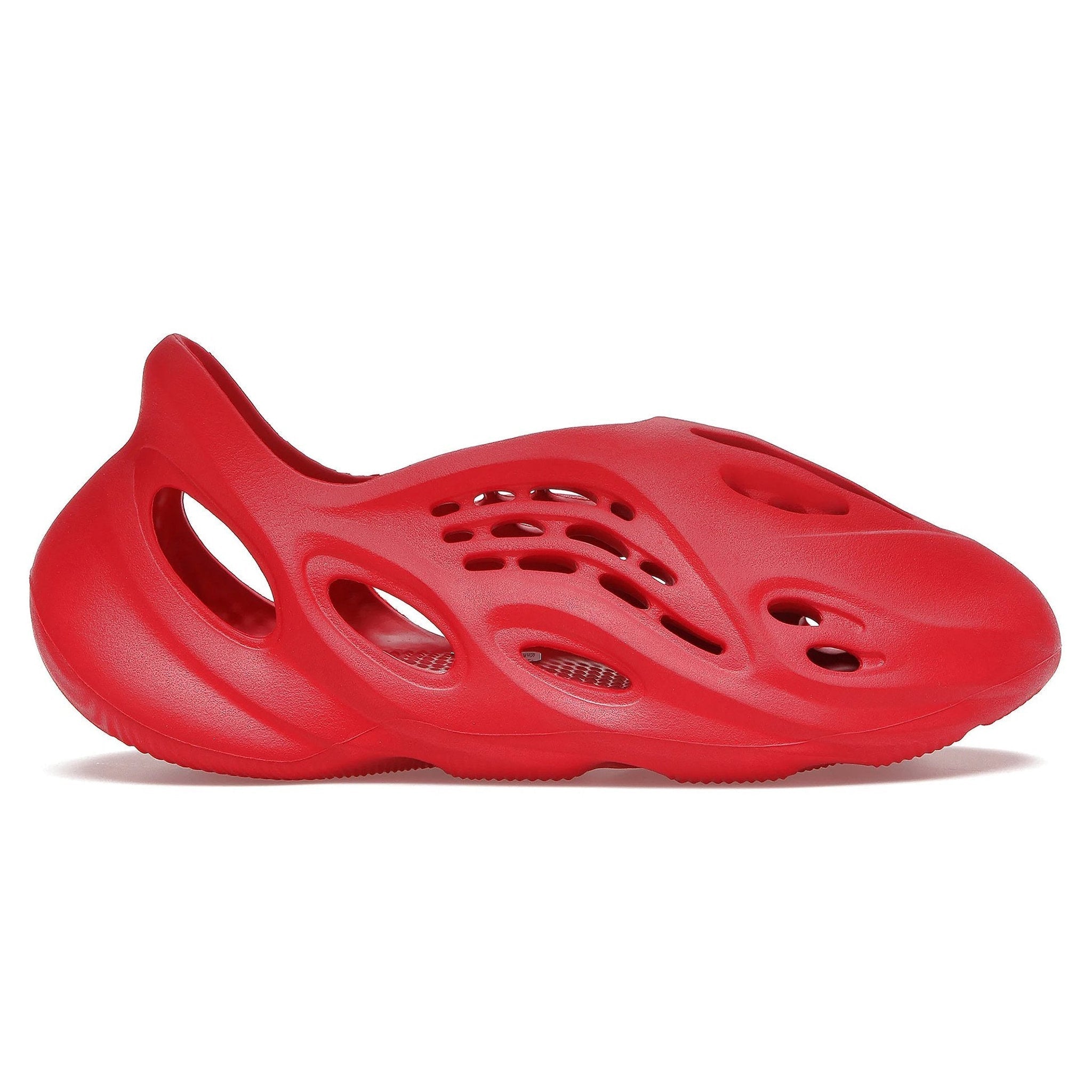 Adidas Yeezy Foam RNNR Vermillion – Red