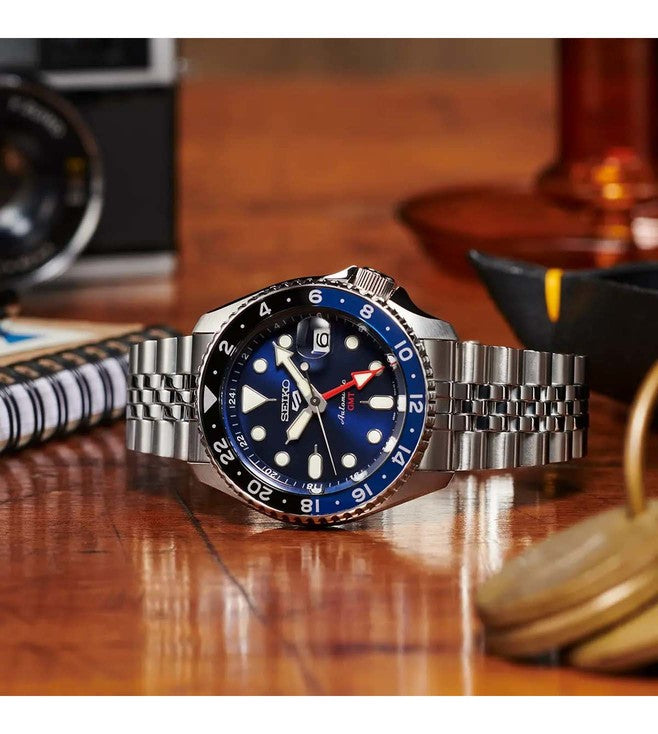 Seiko 5 Sports Blueberry Blue Dial Men 42.5mm - view 3