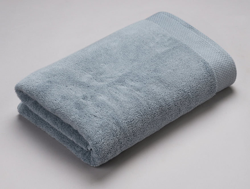 Spaces India Blue Fog - Light Blue 100% Egyptian Cotton Bath Towel - Luxury Egyption Cotton By Spaces - view 3