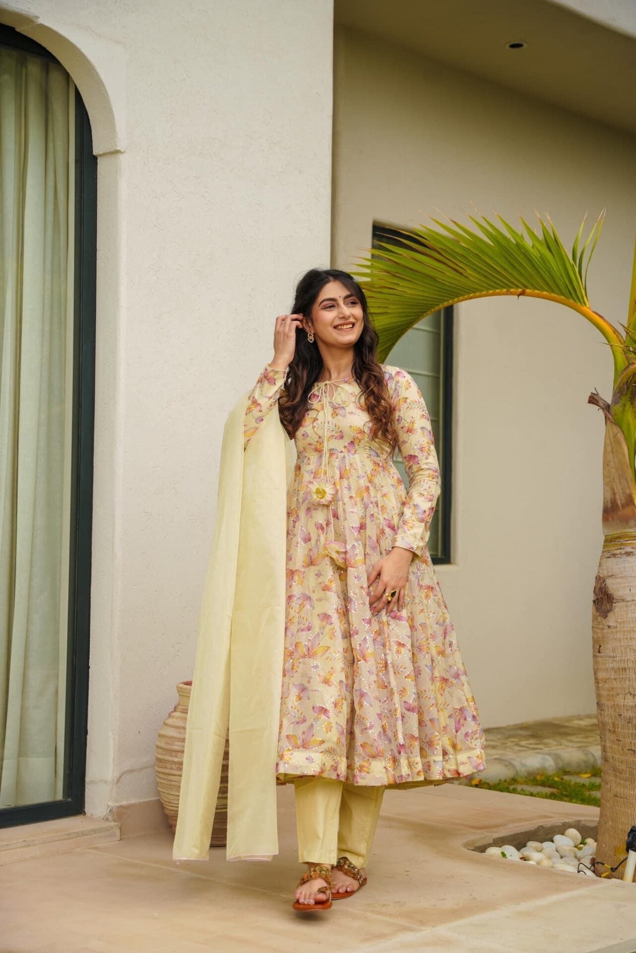 Idaho-o Sumaya embroidered organza suit set - view 2