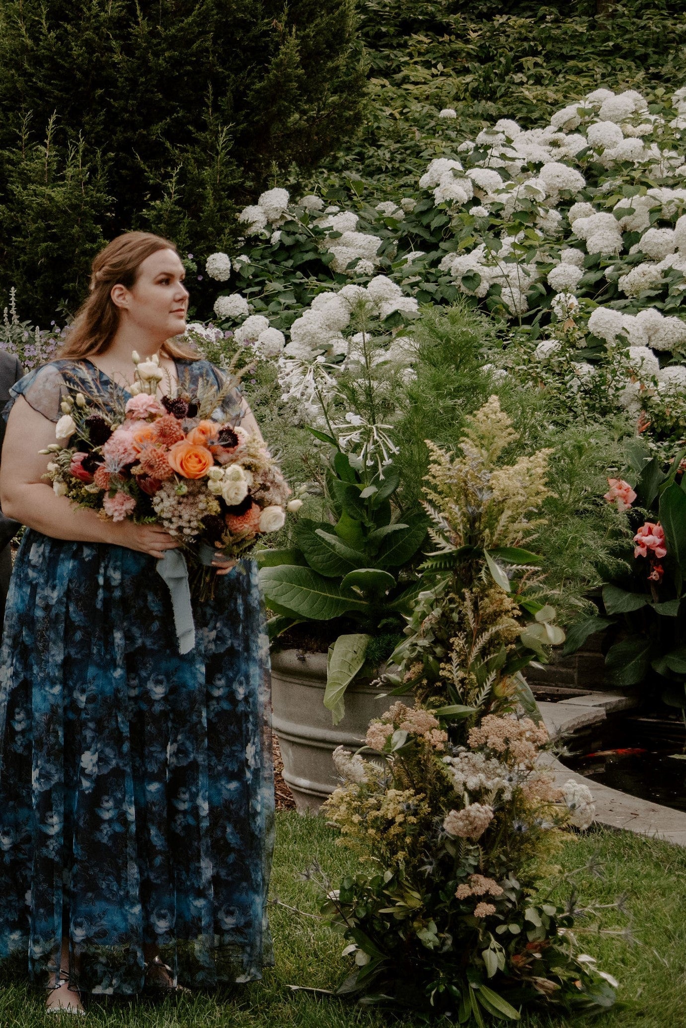 fiftyflowers.com A Romantic Museum Wedding with Bright DIY Flowers - view 9