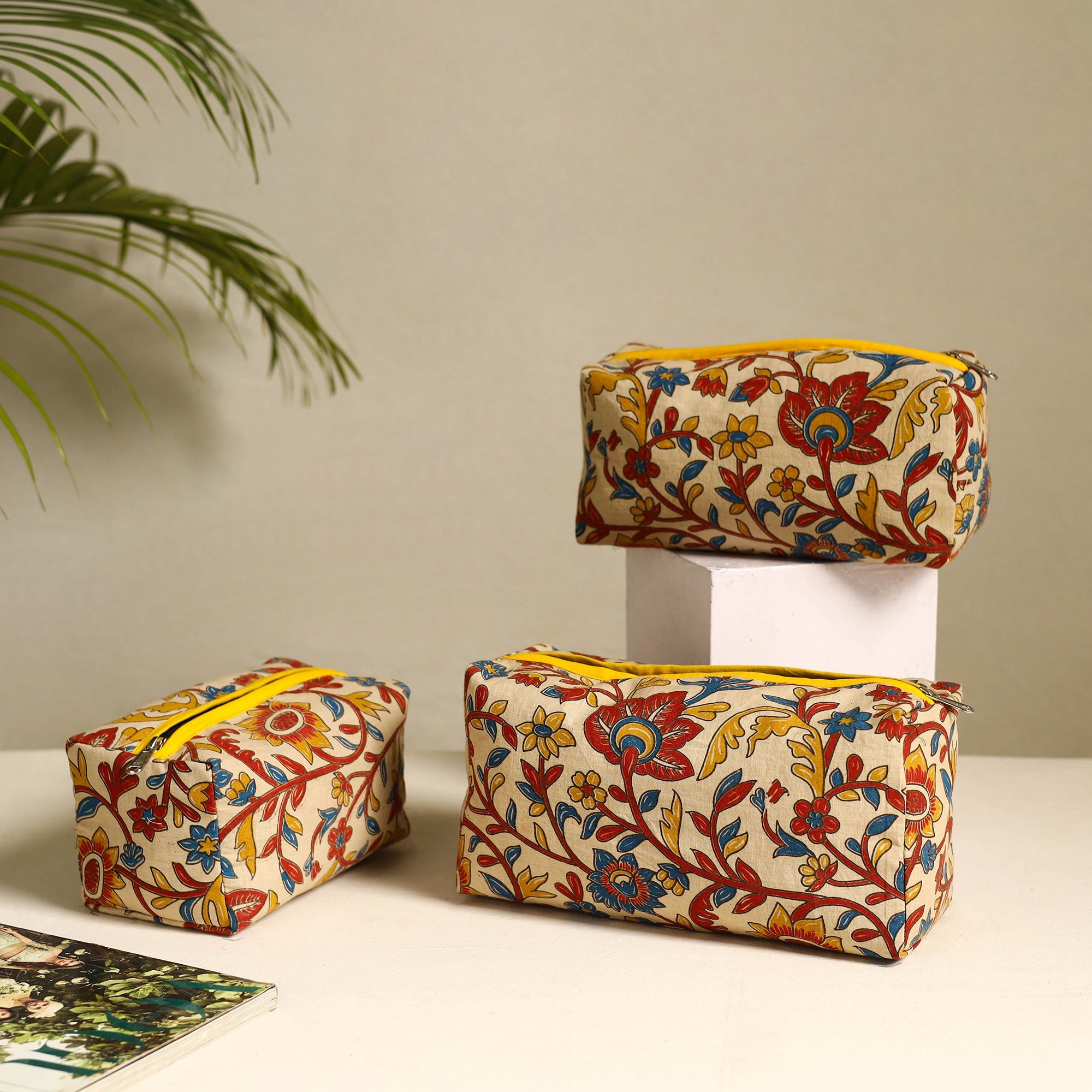 NOORI BAZAR Beige - Handmade Cotton Toiletry Bags (Set of 3) 03