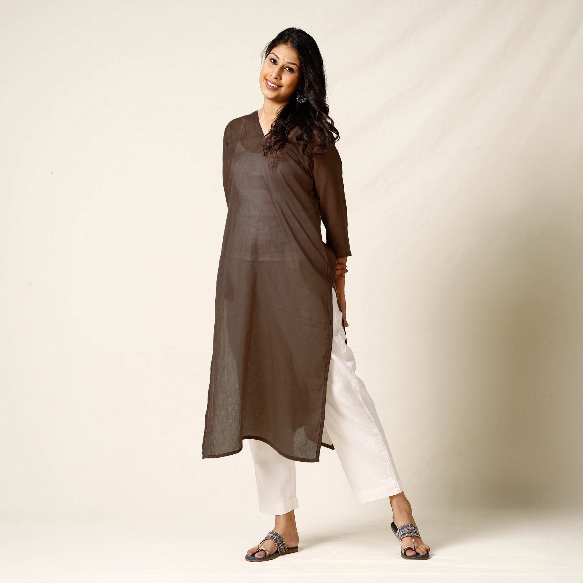 Brown - Mulmalai Cotton Plain Dyed Straight Long Kurta 31 - view 2