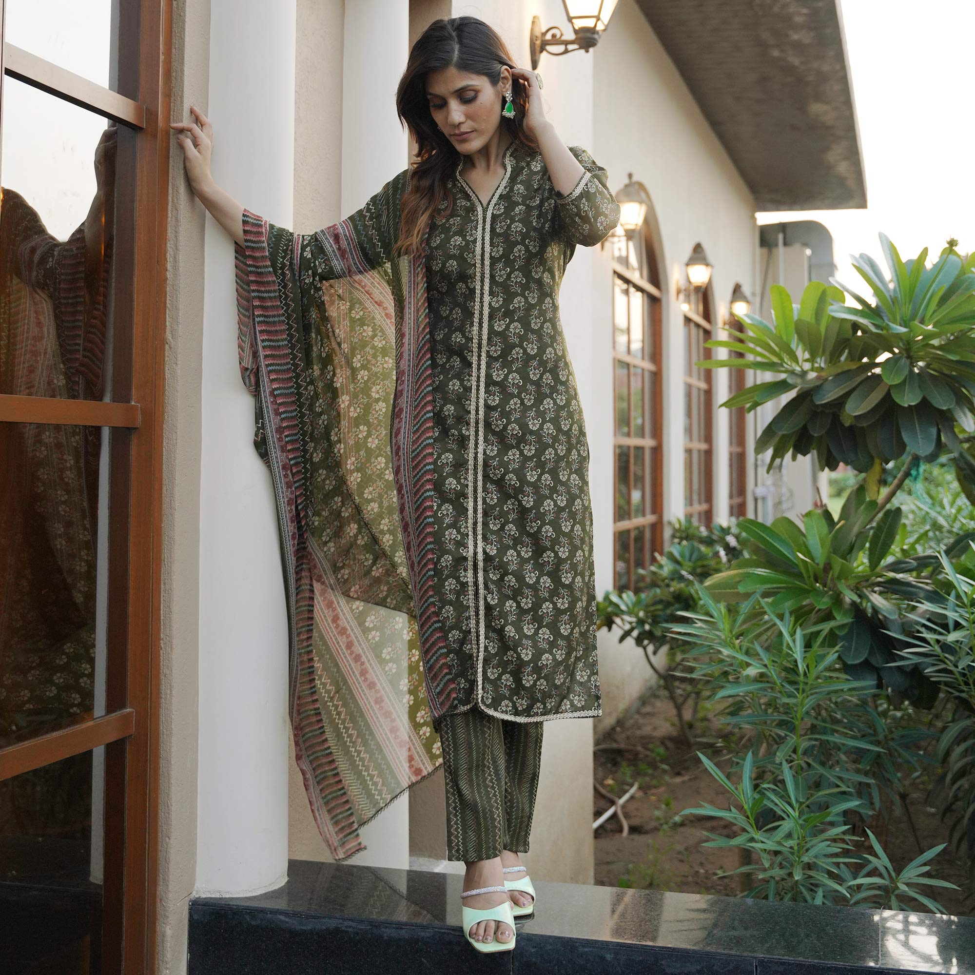 BlackTree green-floral-foil-printed-modal-suit - view 5