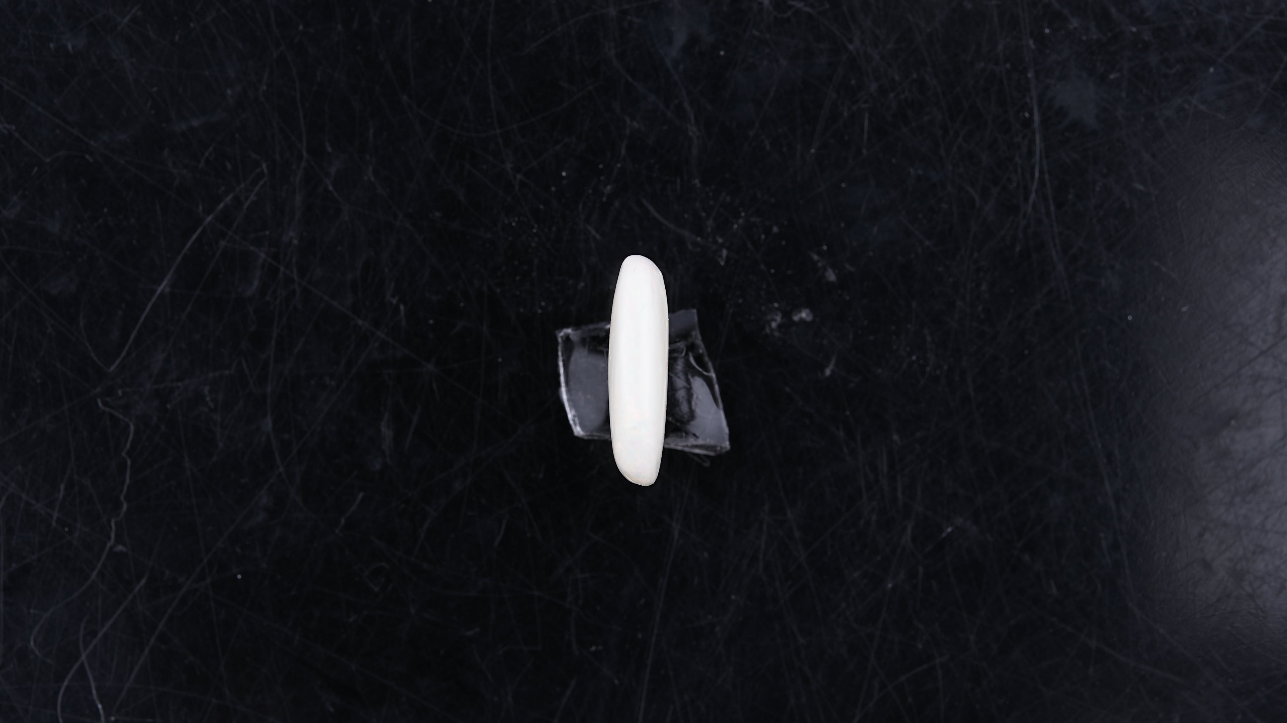 Gemsmantra Opal with Fire - 3.18 Carats (3.498 Ratti) - view 3