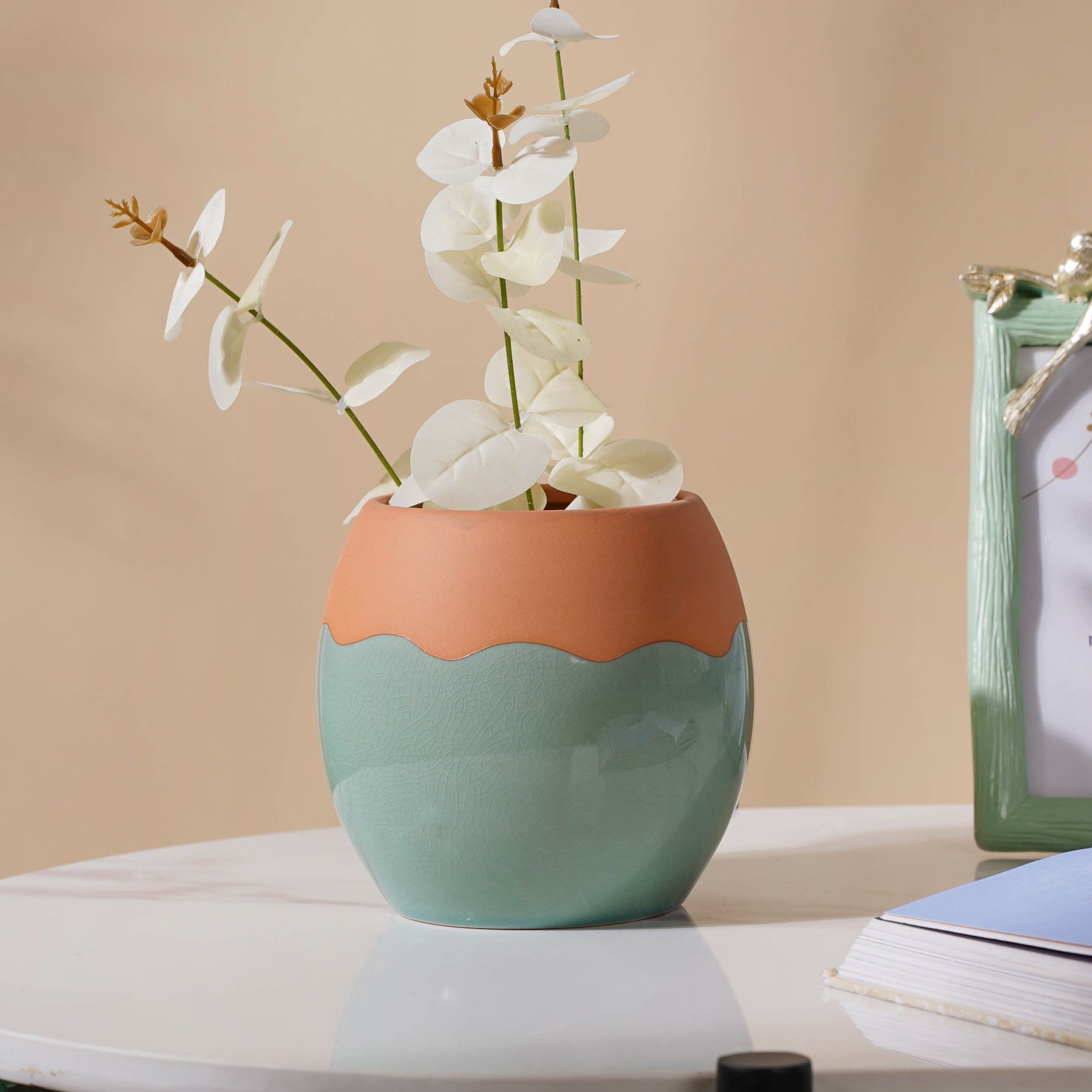 Nestasia Earthy Toned Vase