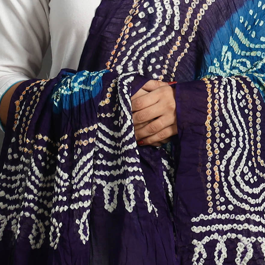 KACHCHH JI CHHAAP Kutch Tie-Dye Cotton Bandhani Dupatta 35 - view 4
