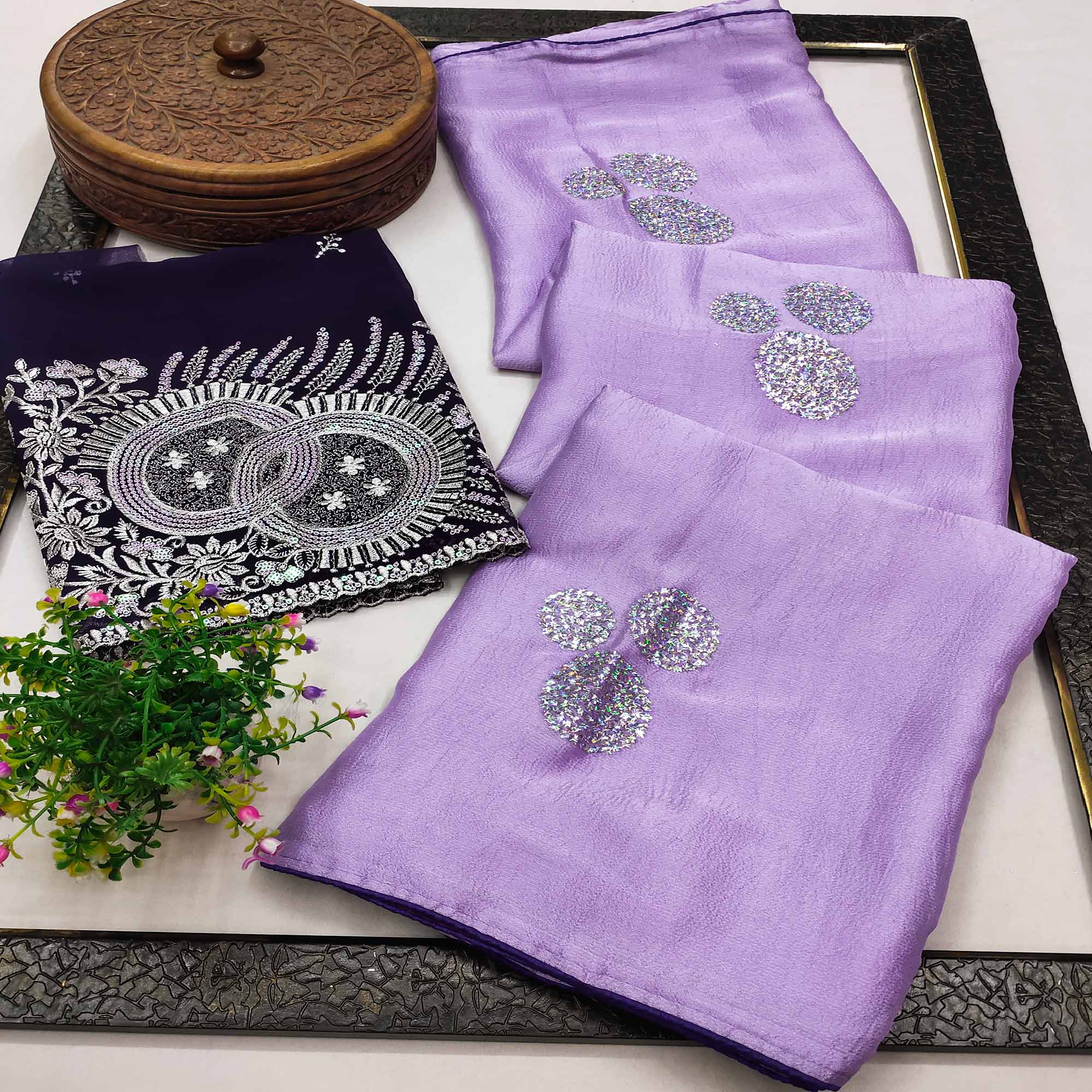 Peachmode Lavender Mirror Work Embroidered Chiffon Saree
