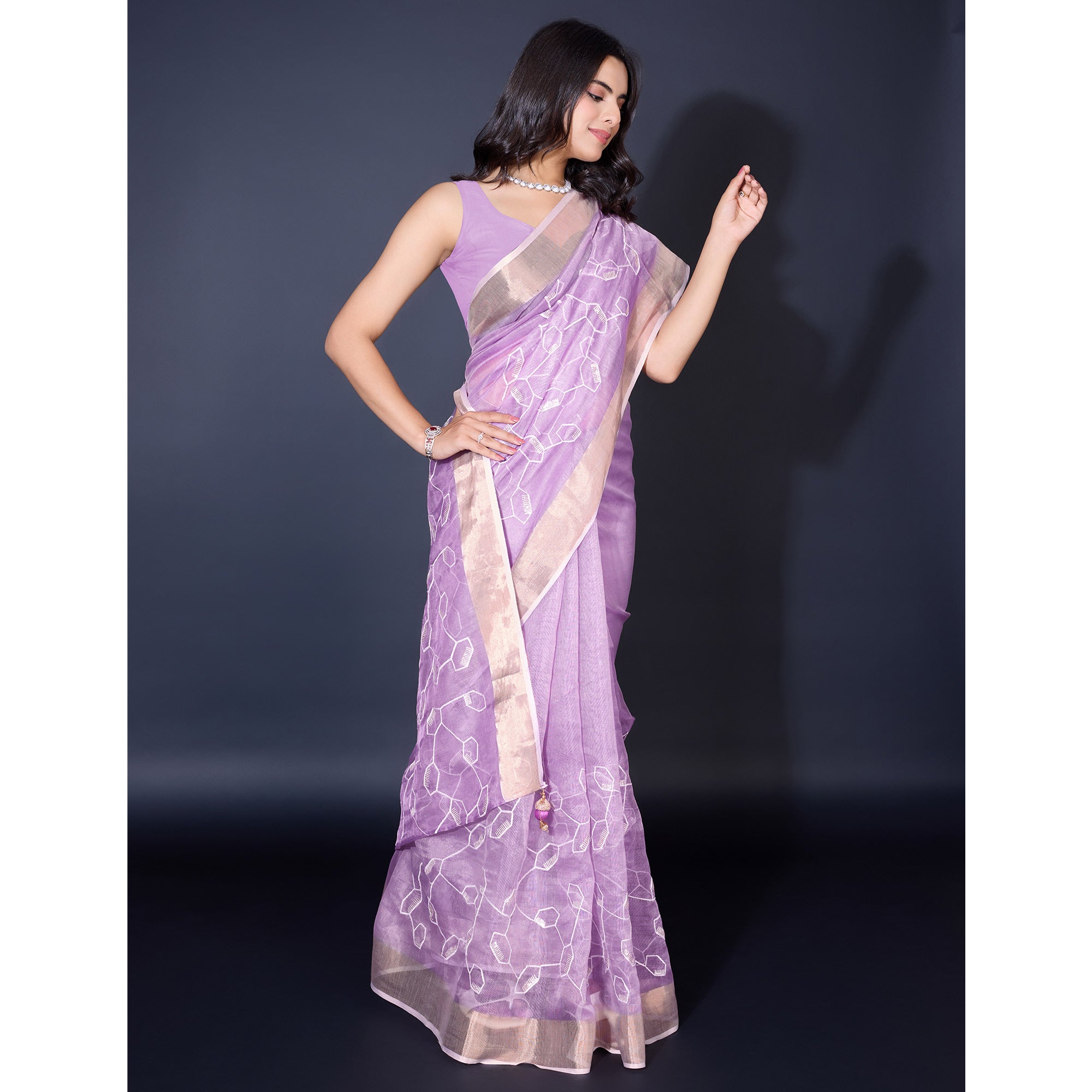 Peachmode Lavender Sequins Embroidered Cotton Silk Saree - view 5