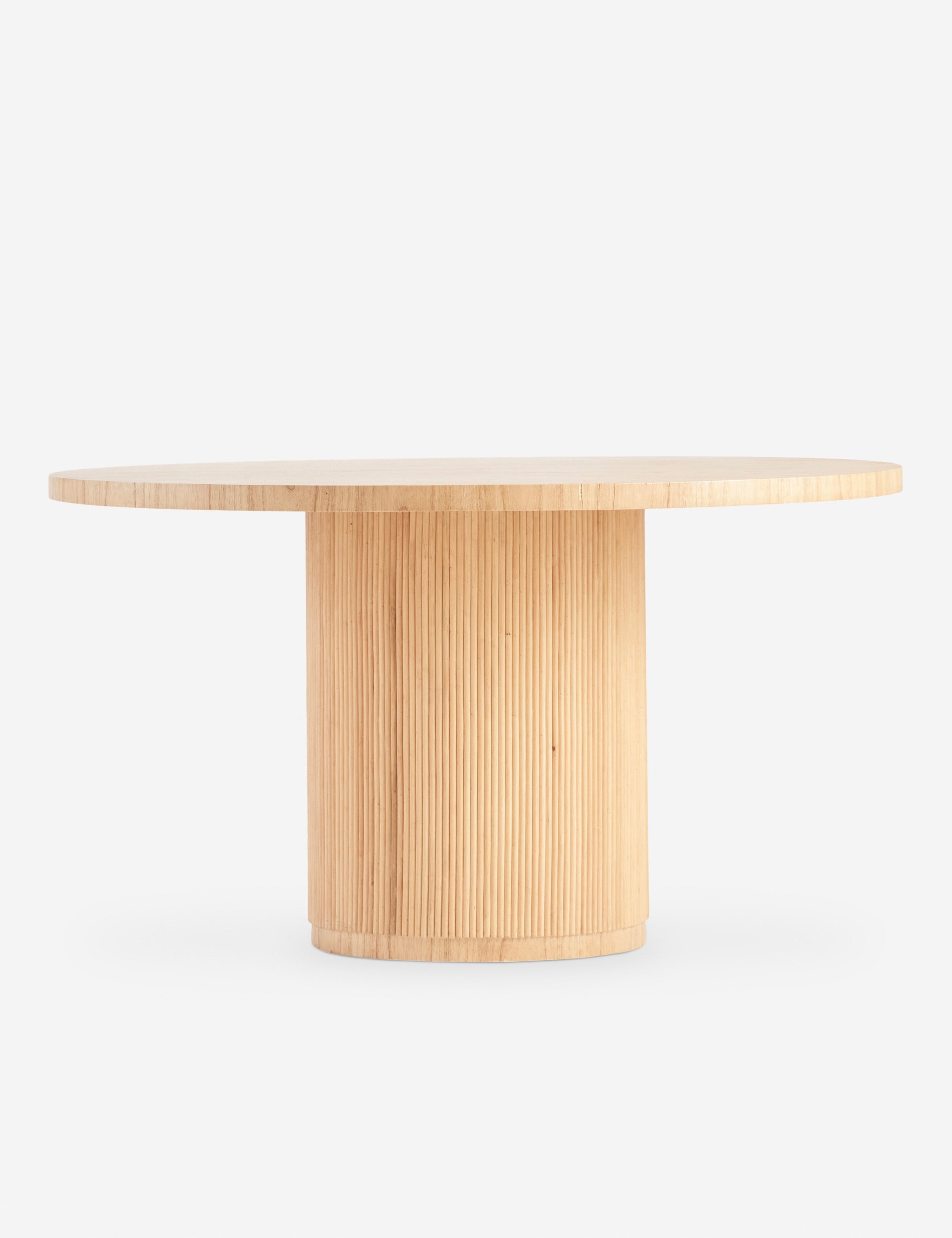 Lulu and Georgia Elvia Round Dining Table – Natural