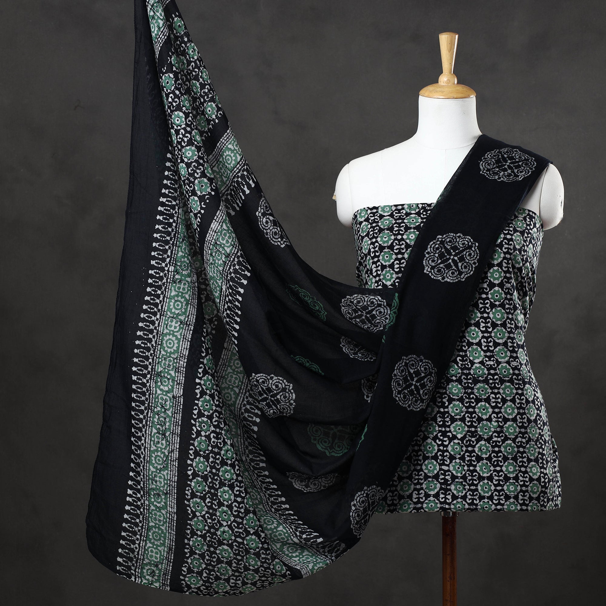 KACHCHH JI CHHAAP Black - 3pc Cotton Kutch Batik Print Dress Material
