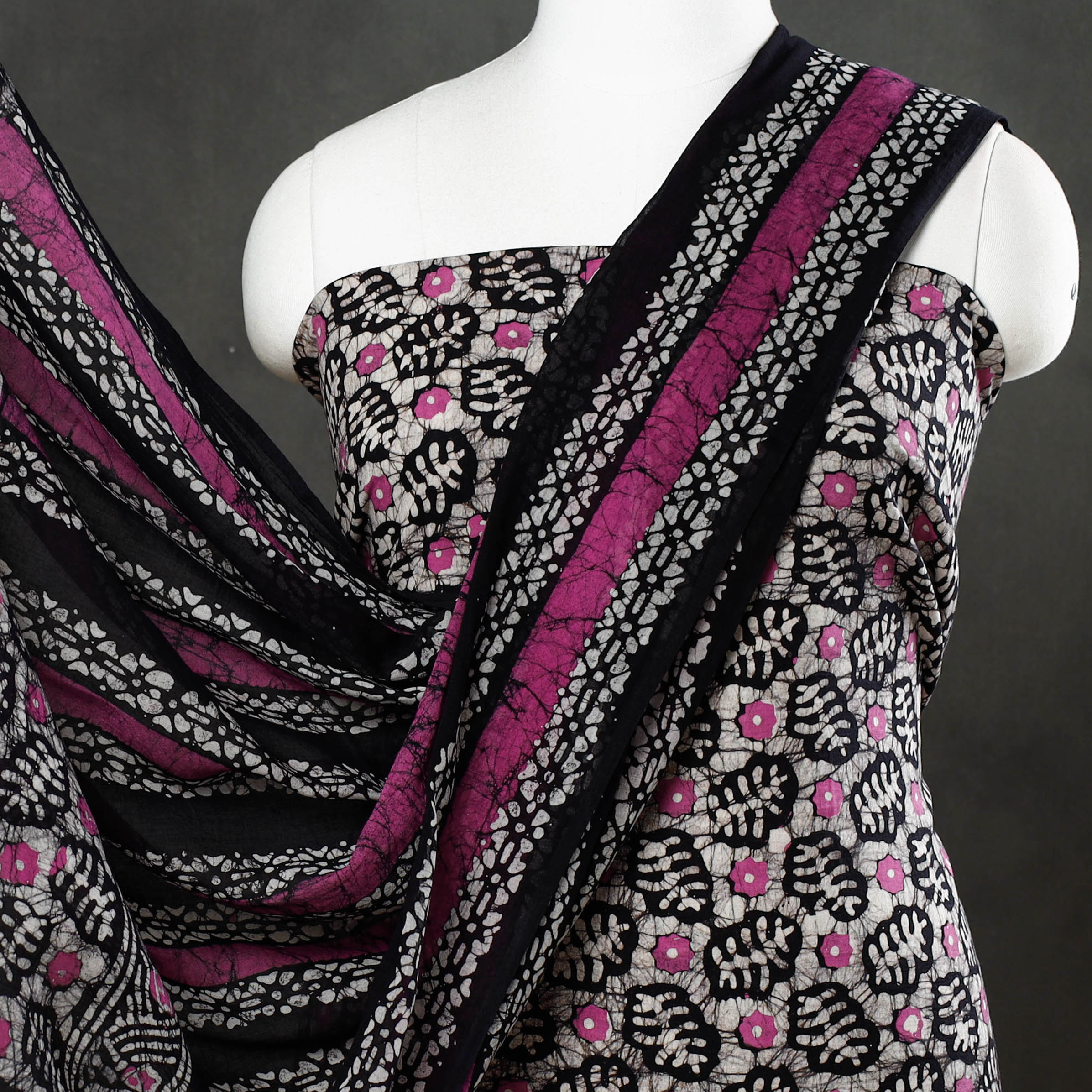 KACHCHH JI CHHAAP Black - 3pc Cotton Kutch Batik Print Dress Material 05 - view 3