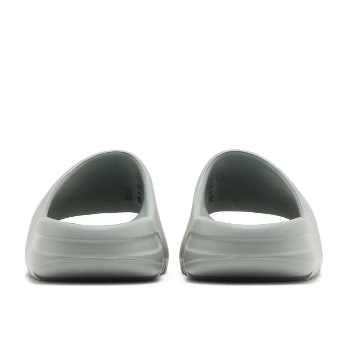 HYPE ELIXIR Yeezy Slides 'Salt' - view 2