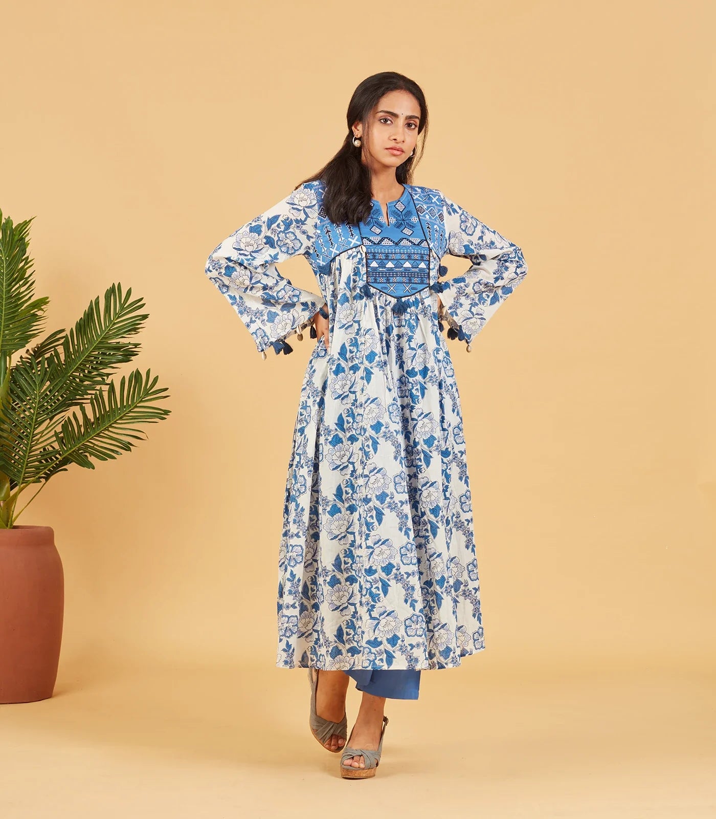 RmKV Fresh Spring Blue Cotton Kurta Set - view 2