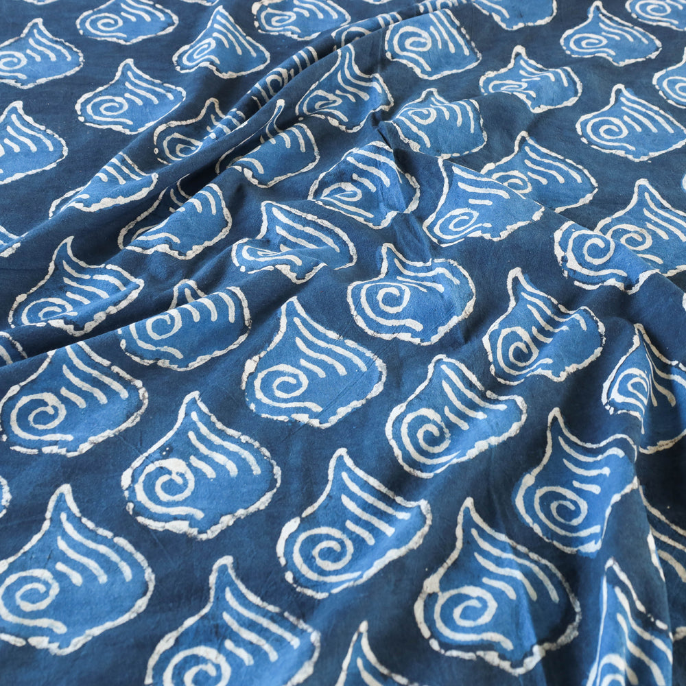 BINDAAS UNLIMITED Blue - Block Art Print Cotton Double Bindaas Bed Sheet (110 x 93 in) - view 2